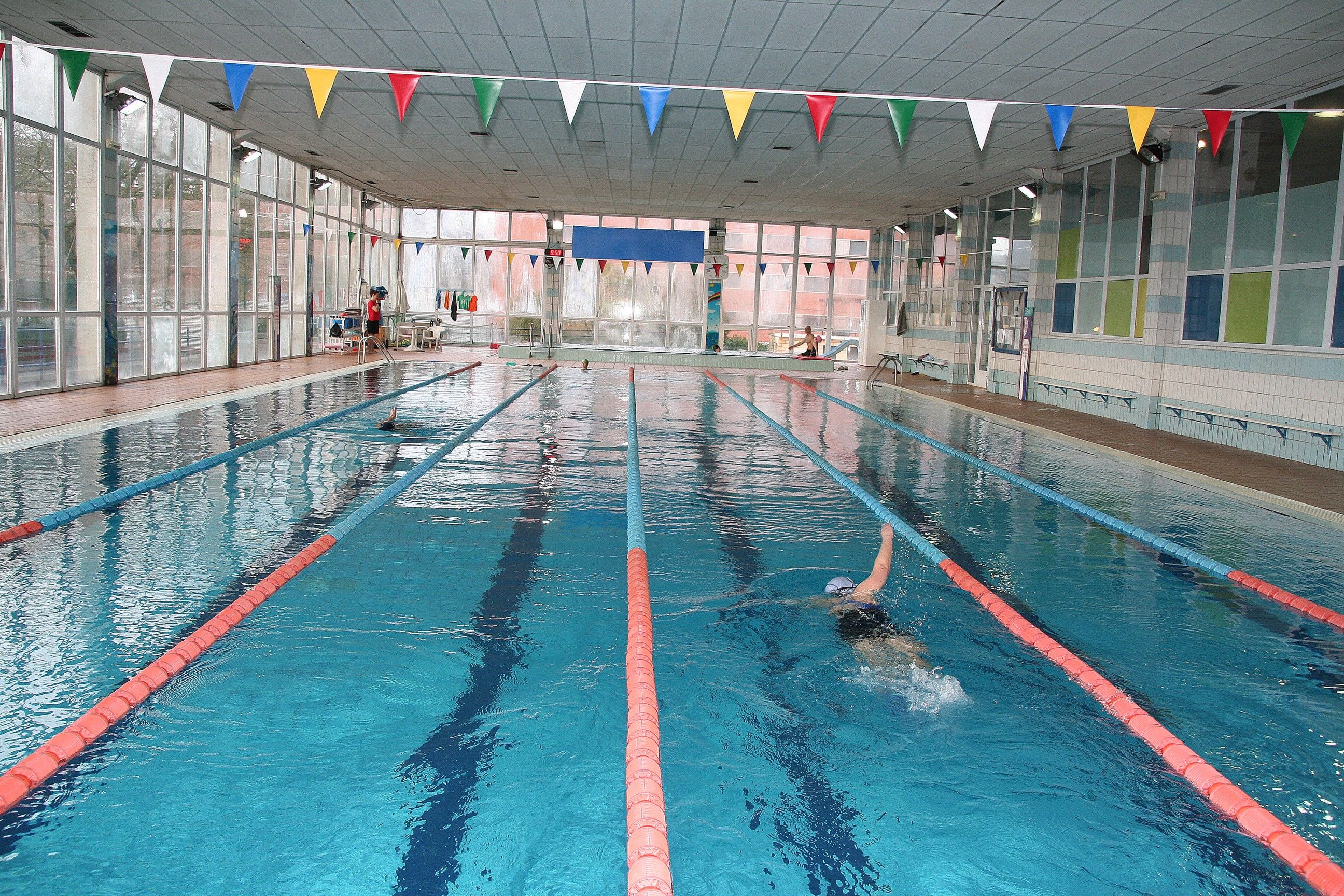 Piscina Cubierta Munguía