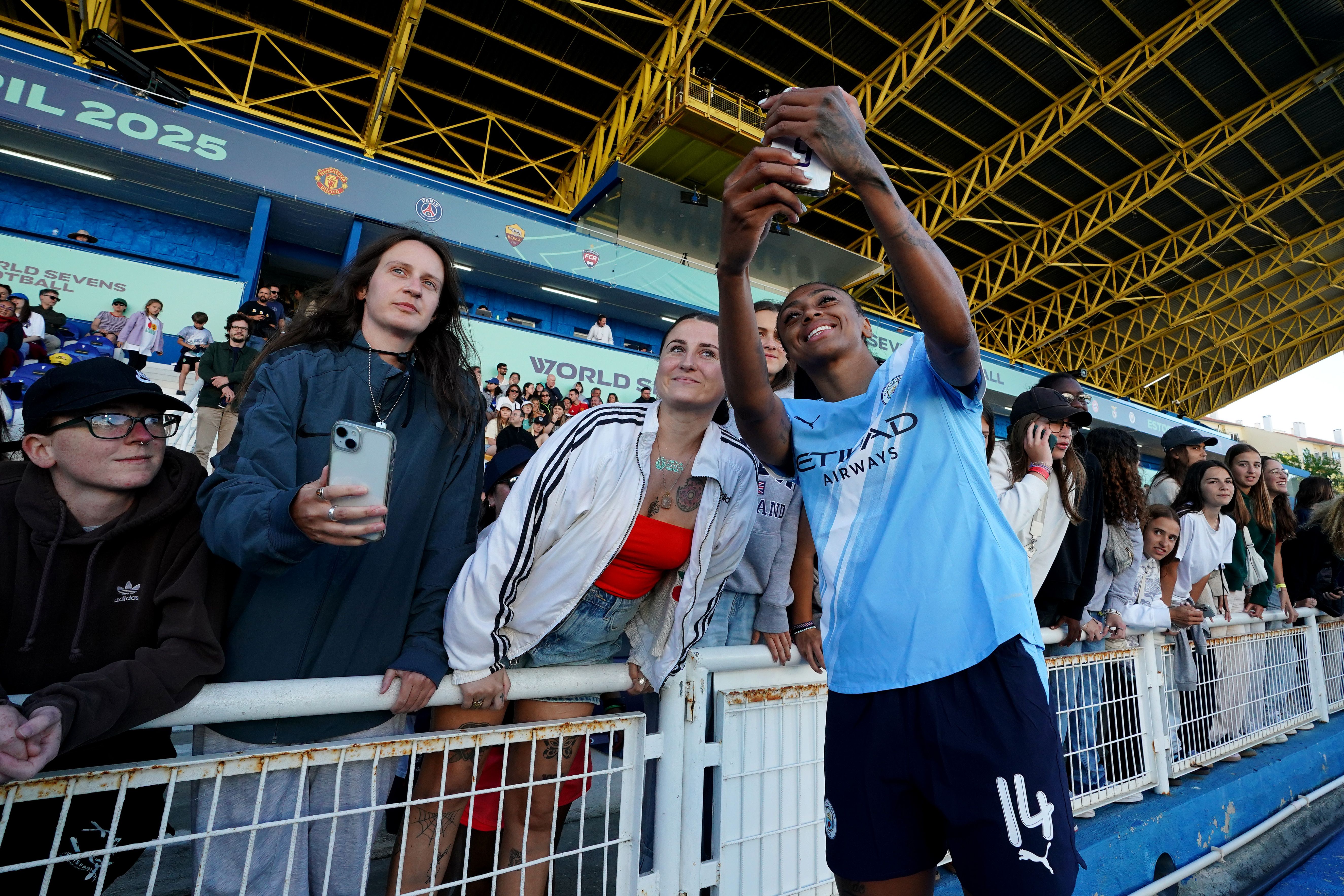 World Sevens Football W7F Fan Attendance Futbol Femenino Recurso Manchester City 2025