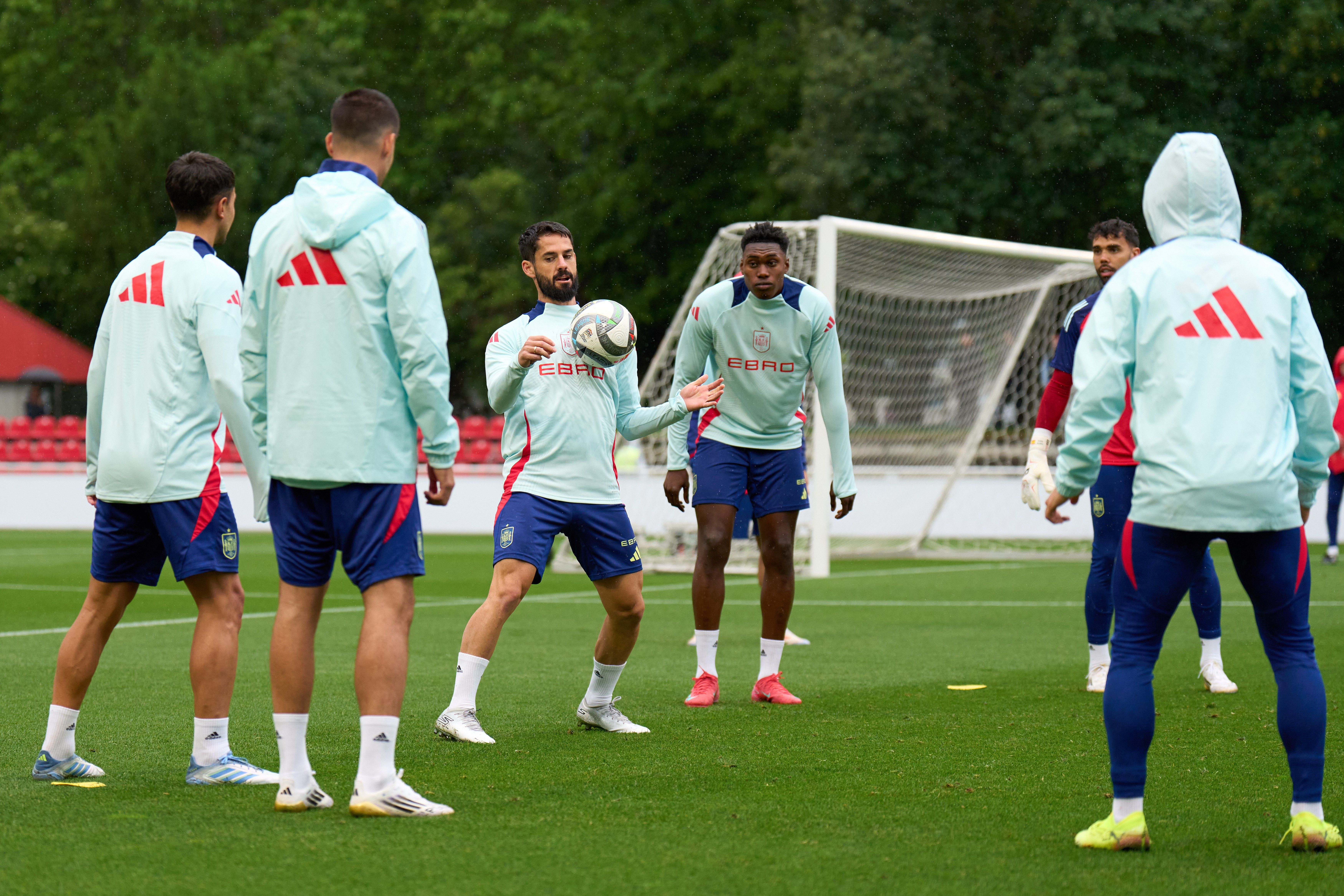 RFEF Ebro Adidas Patrocinio 2025 RFEF Ebro Adidas Patrocinio 2025