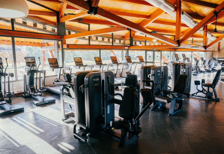 Zona cardio del gimnasio Fontanals Golf Club equipado por Technogym Zona cardio del gimnasio Fontanals Golf Club equipado por Technogym