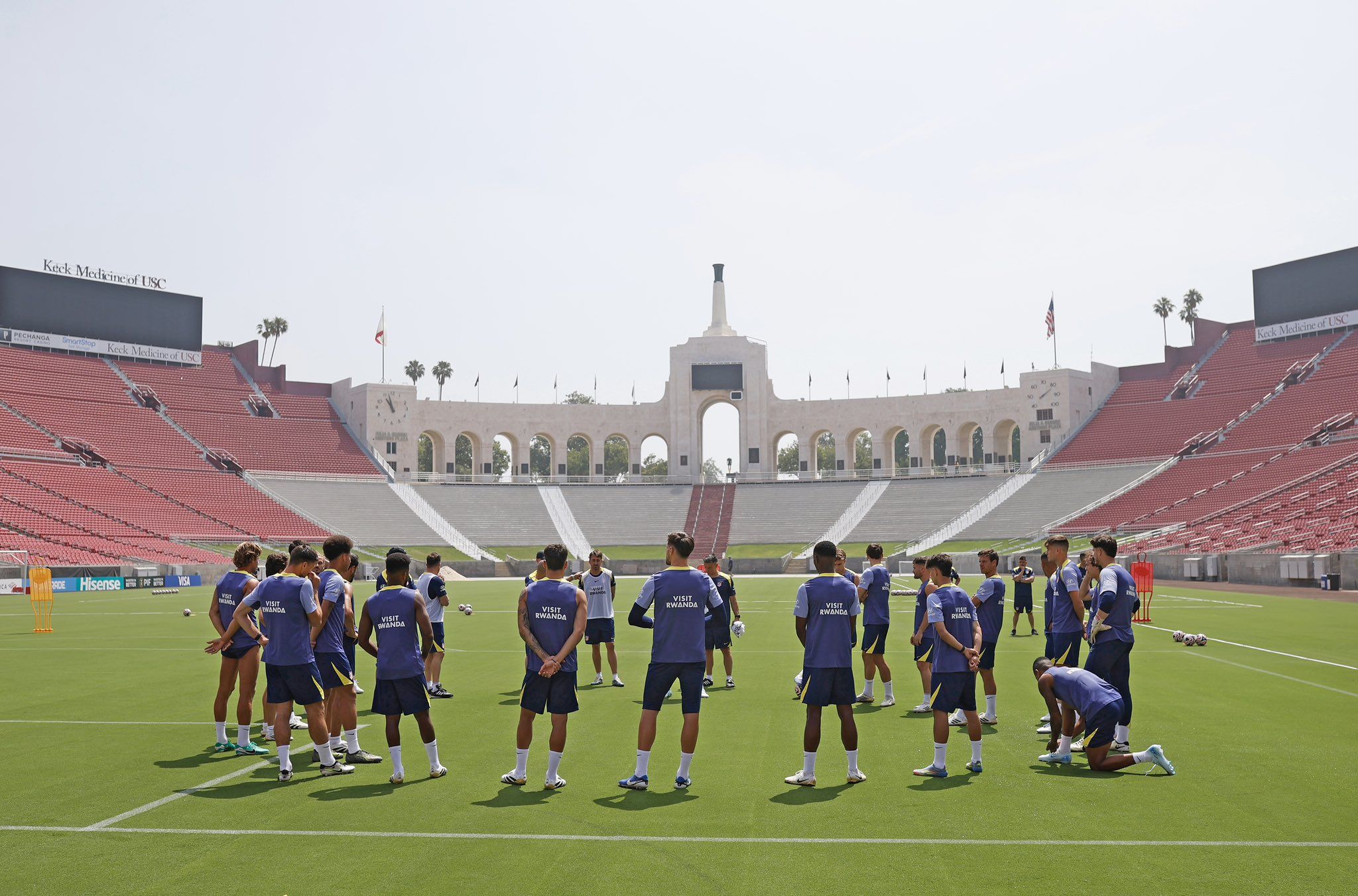 atletico madrid los angeles coliseum 2025