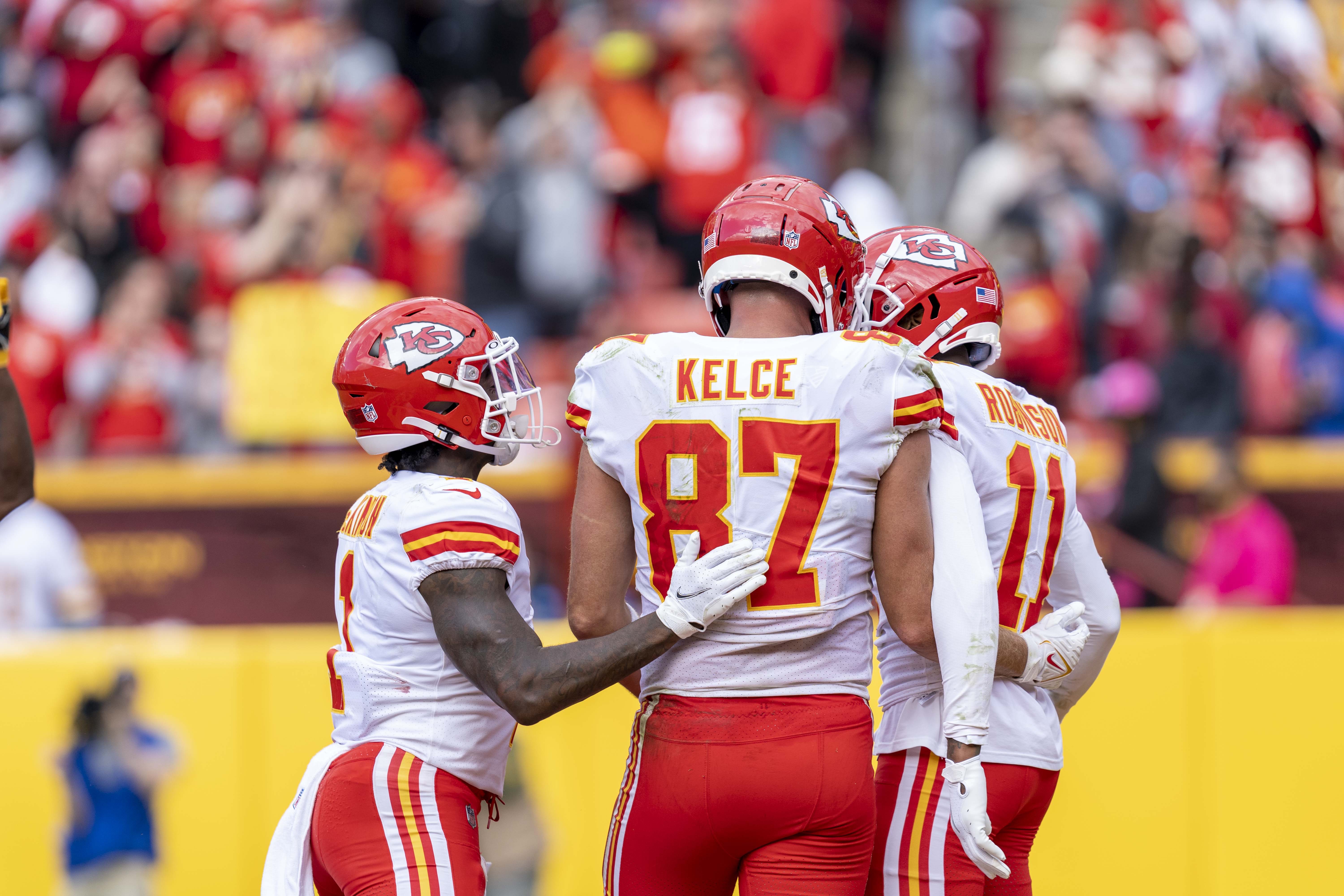 Tyreek Hill, Travis Kelce (51616121694)
