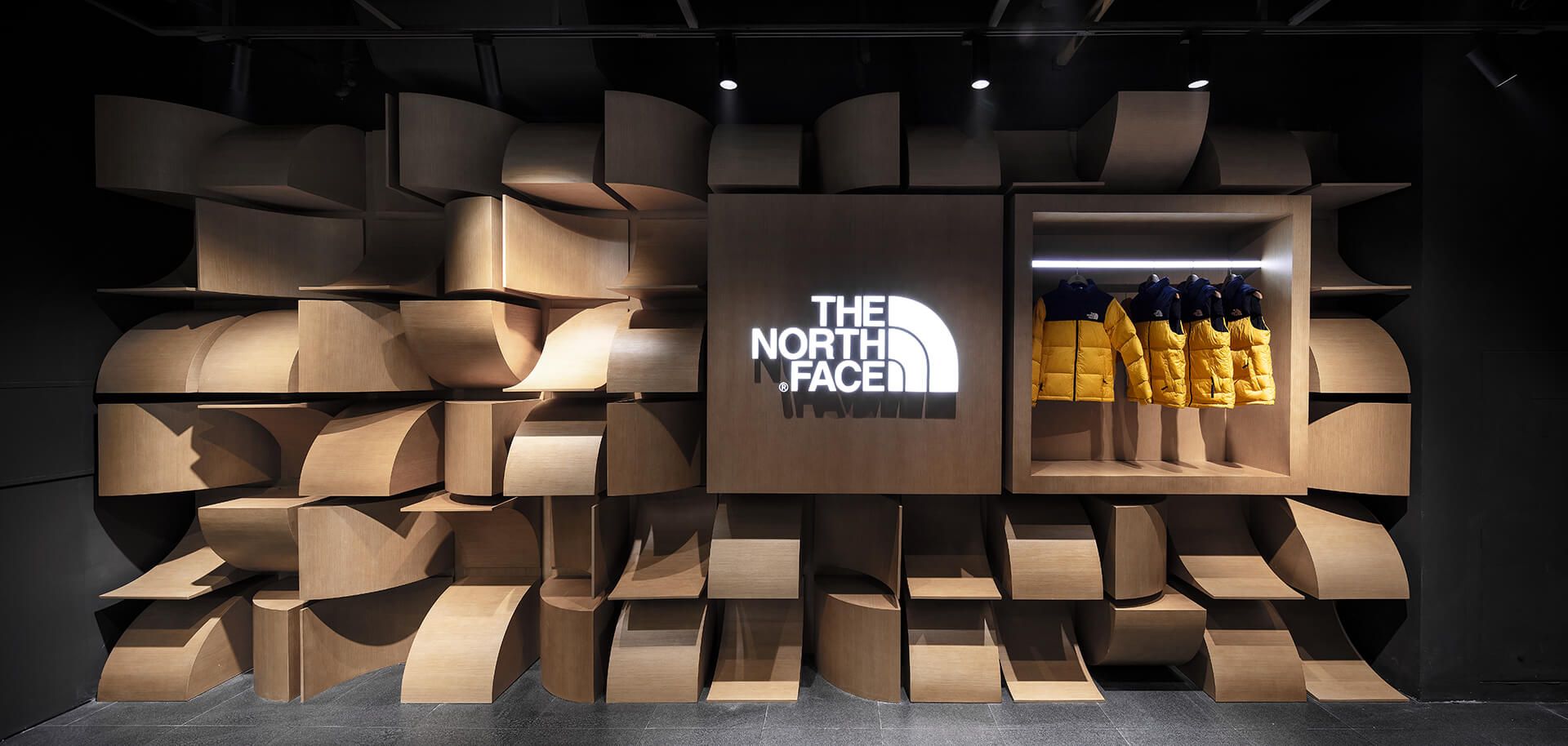 Contribuyente Tratamiento Preferencial regional The North Face 'pesca' en el sector de la moda a su nuevo...