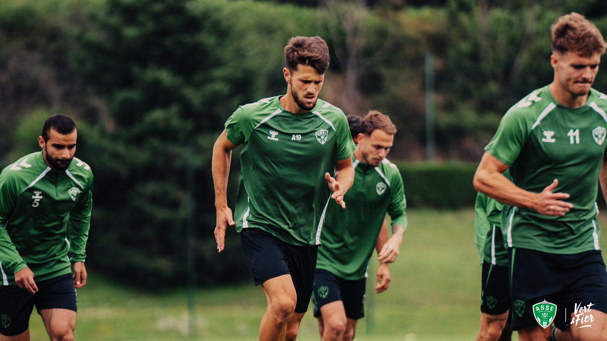 as saint etienne ligue 1 entrenamiento 2025