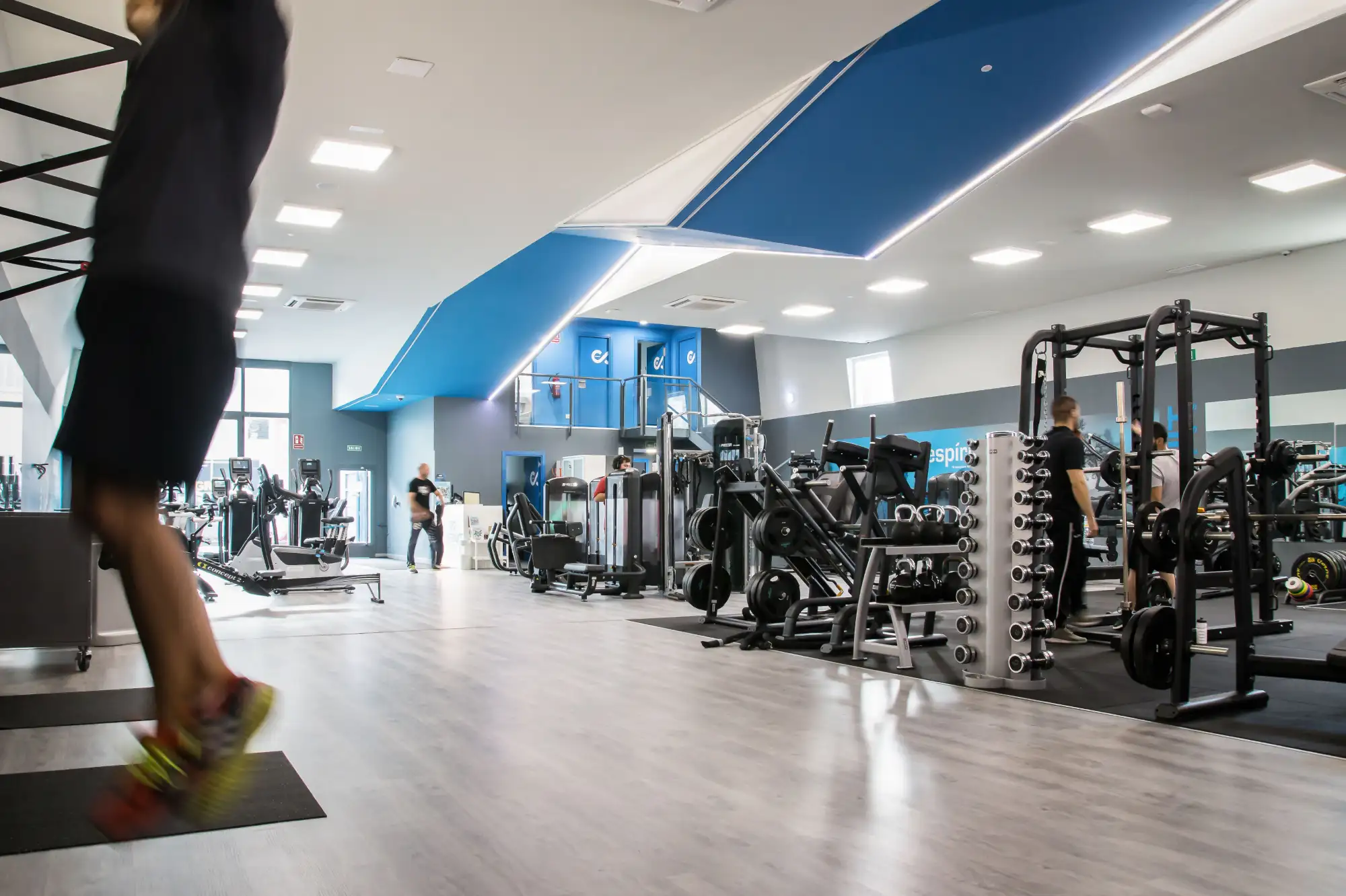 Infinit Fitness gimnasio sala fitness