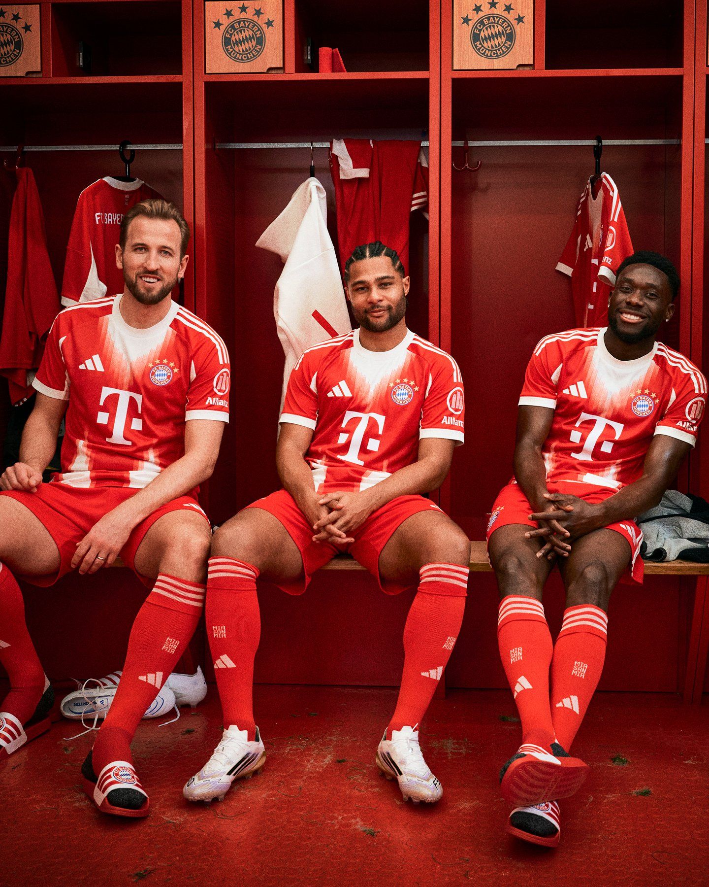 FC Bayern Telekom Allianz Adidas 2025 2026