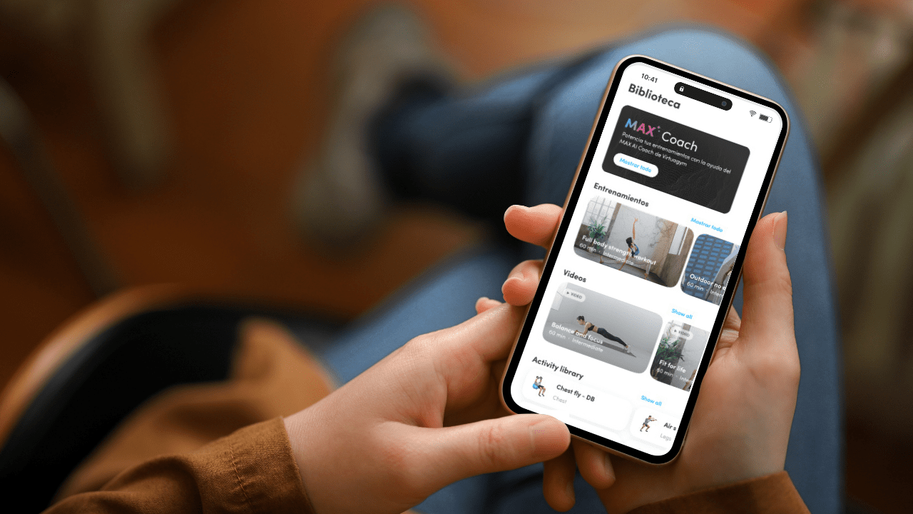 MAX AI Coach mockup ES1 min