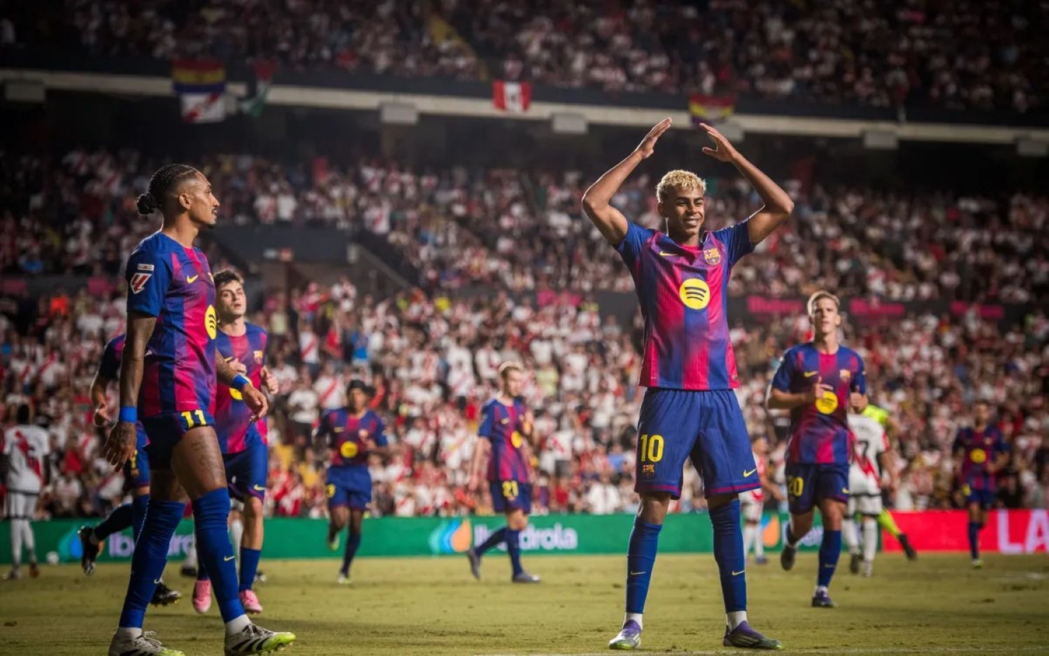 Lamine Yamal FC Barcelona 2025 2026