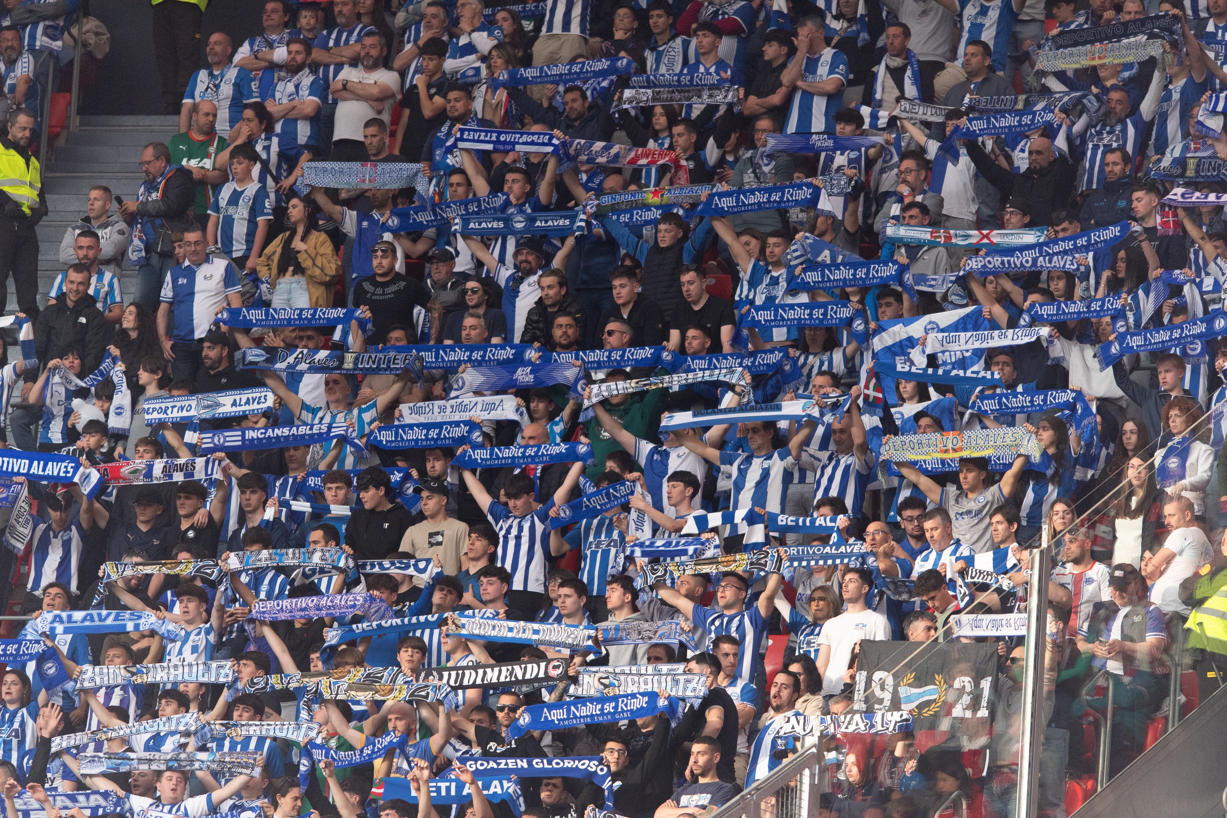 Alavés grada visitante San Mamés Alavés grada visitante San Mamés
