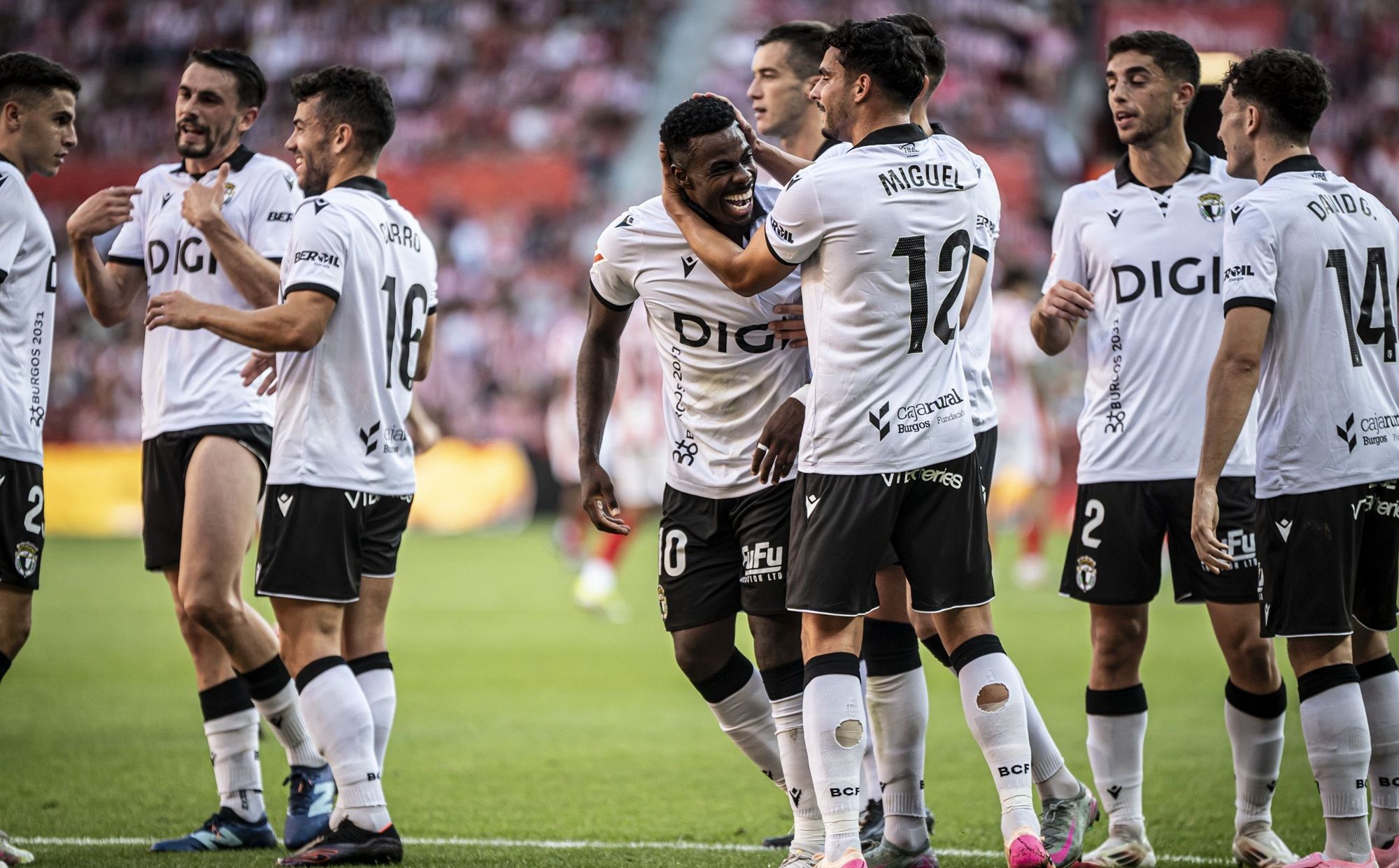 Burgos CF LaLiga patrocinadores 2025 2026
