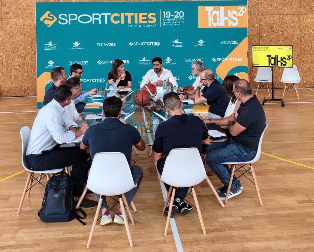2Playbook Talks by SPORTCITIES Expo & Summit reunió a once directivos del sector deportivo