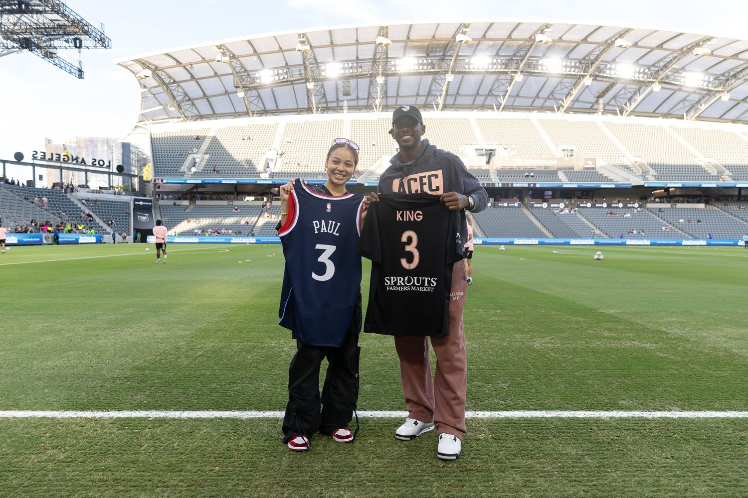 Angel City NWSL Chris Paul accionista 2025