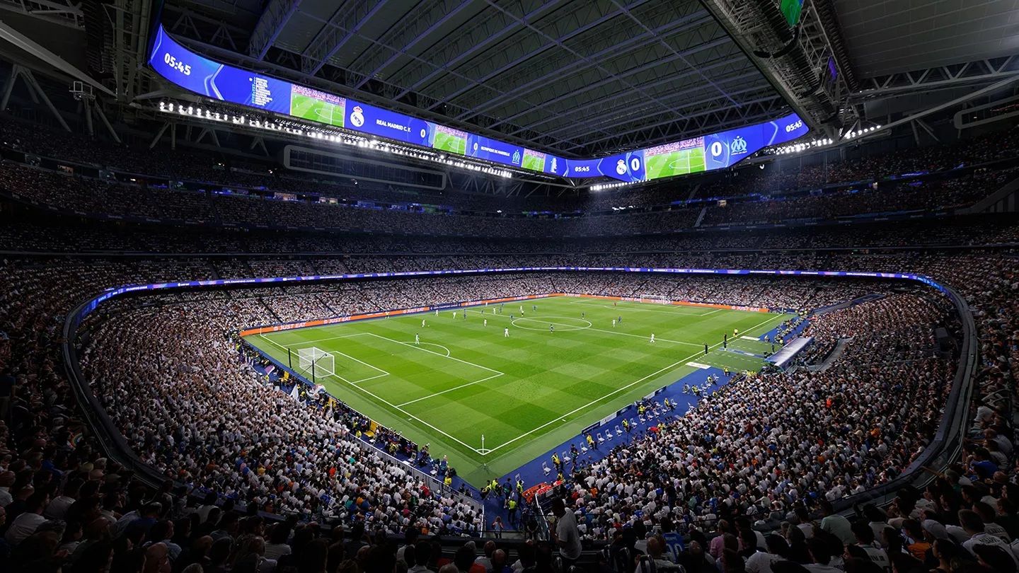 Real Madrid Estadio Bernabeu Champions League Just Eat UEFA 2025 2026