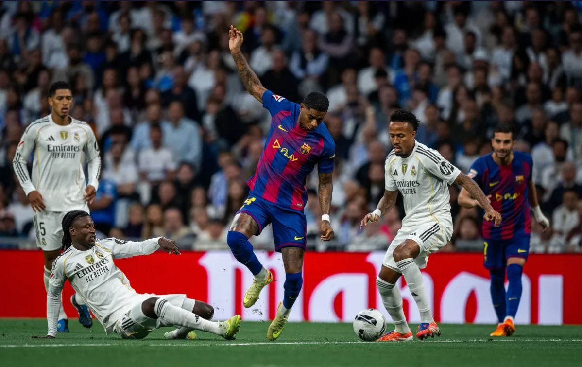 Real Madrid   Barça 25 26. Fotografía de Marc Graupera