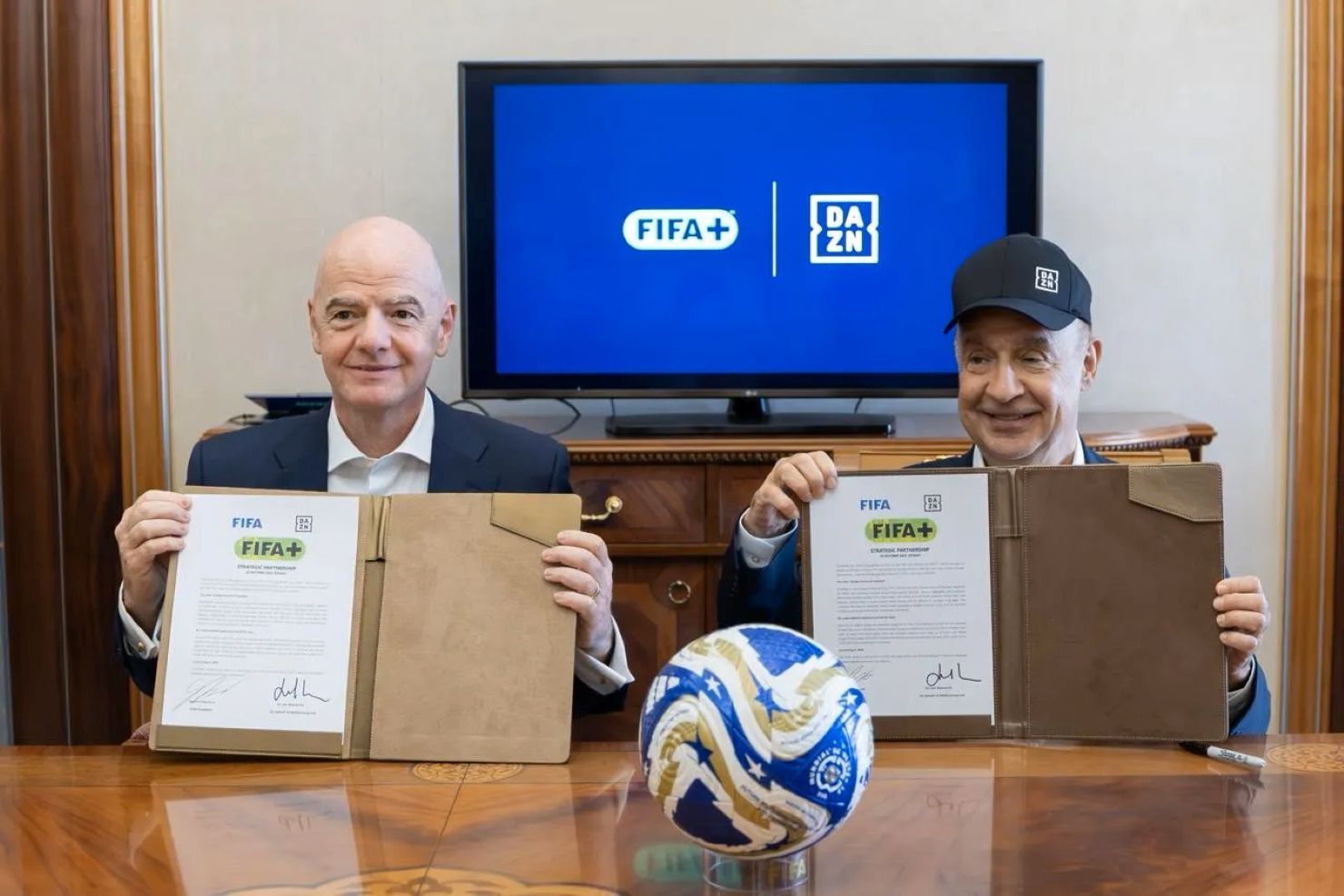 FIFA DAZN 2025