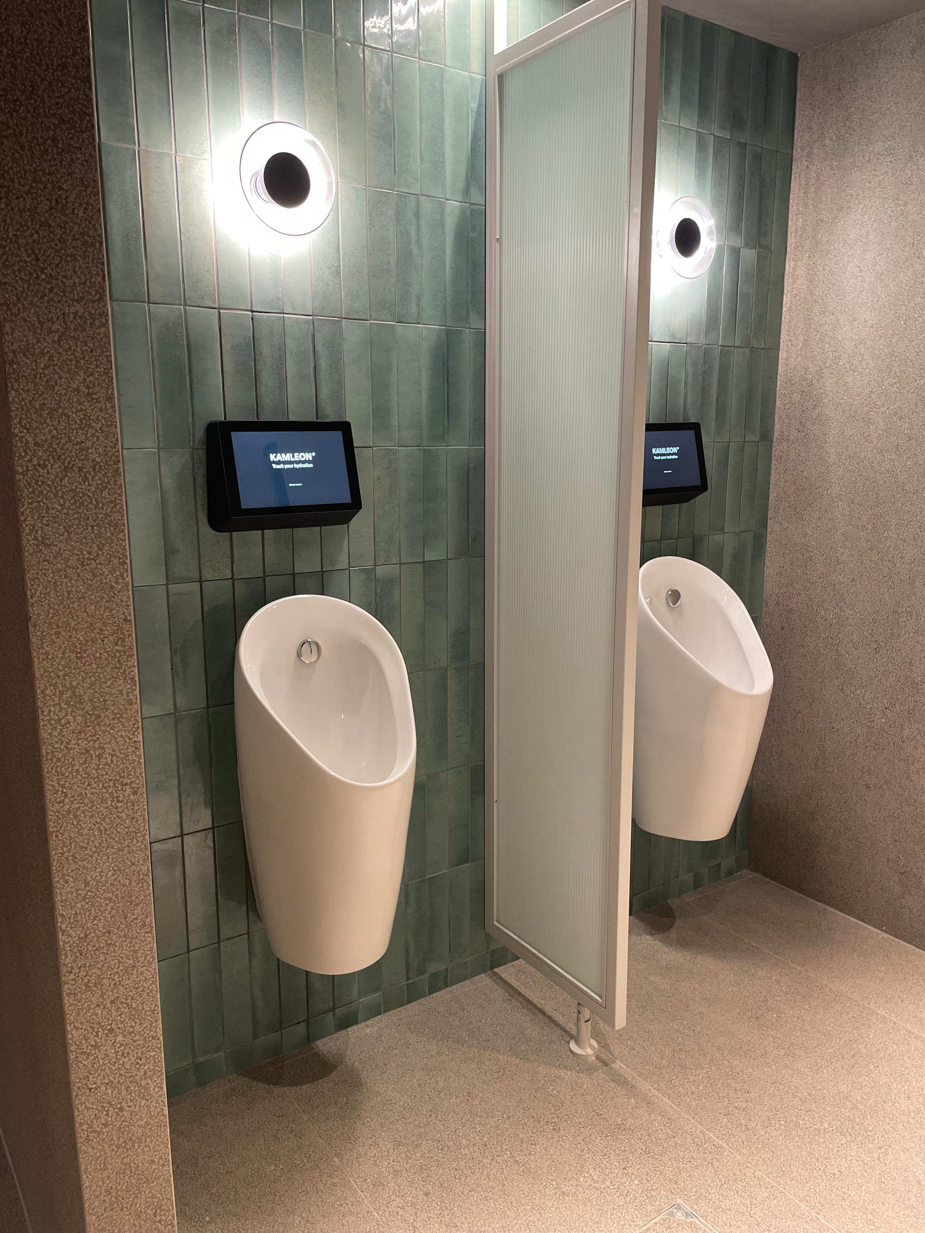 Urinarios Kamleon en el club Inner Flow