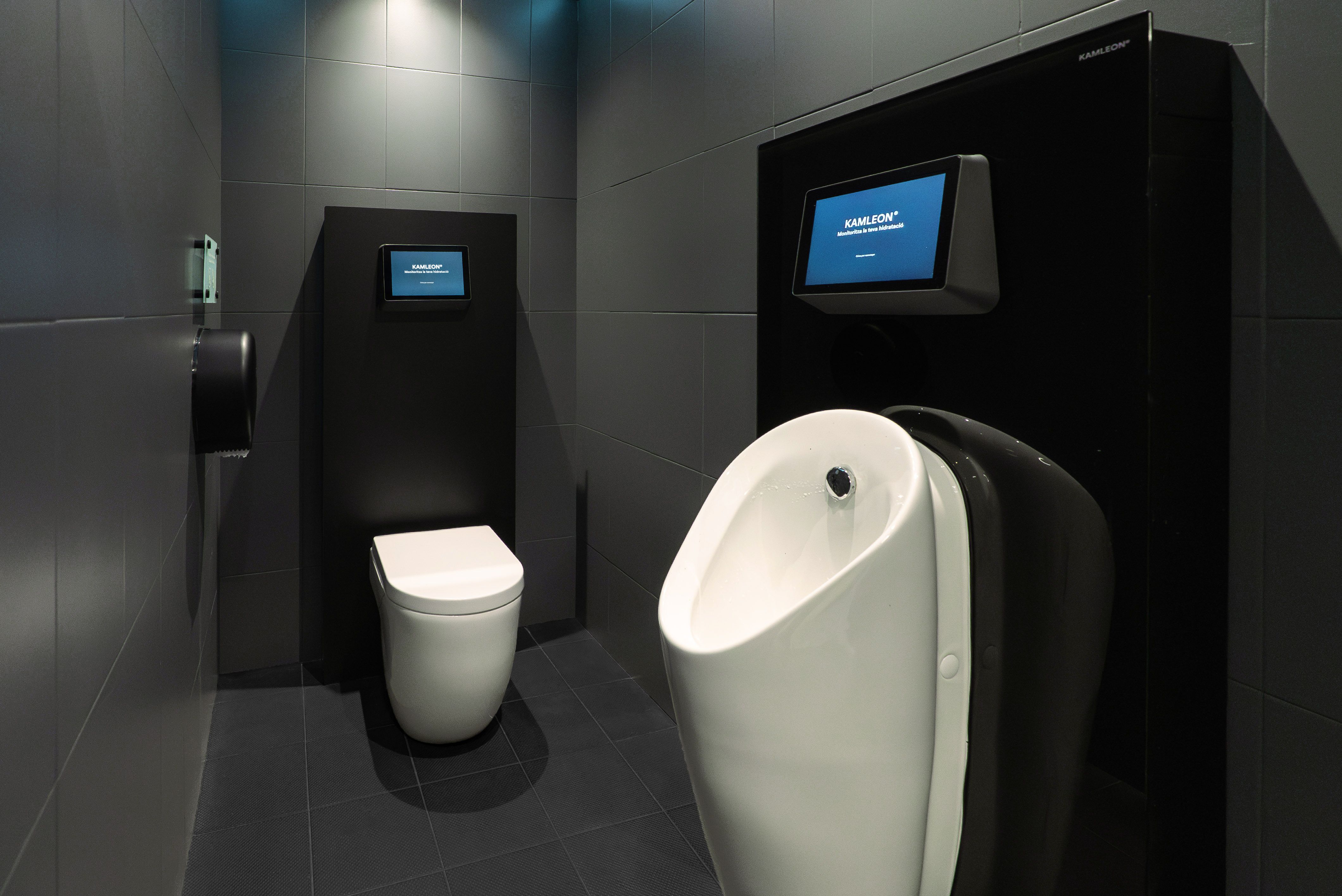 Estación de hidratación Kamleon en el CEM Joan Miró