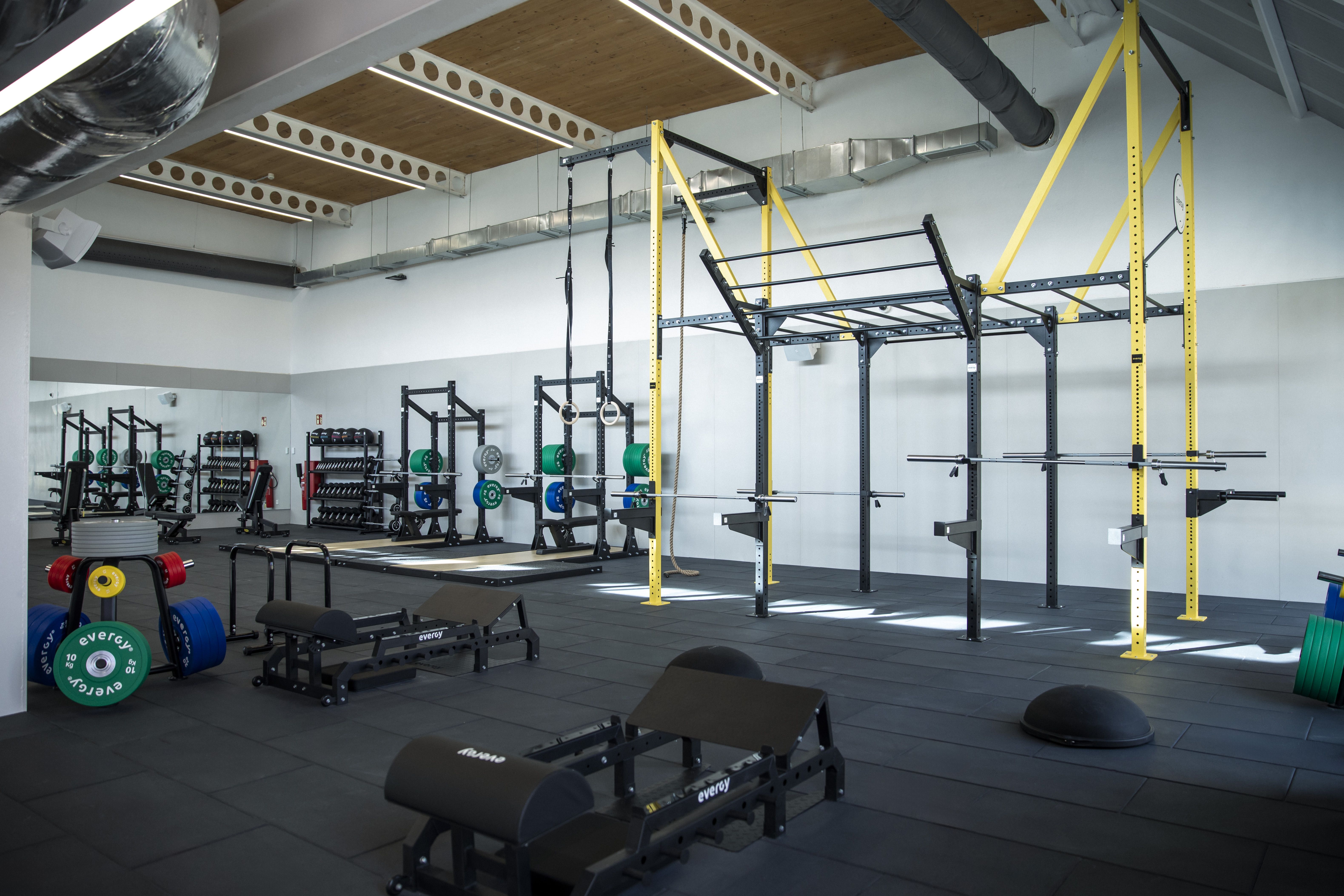 También en el CDM Cuatro Caminos ha equipado las zonas funcional interior y exterior