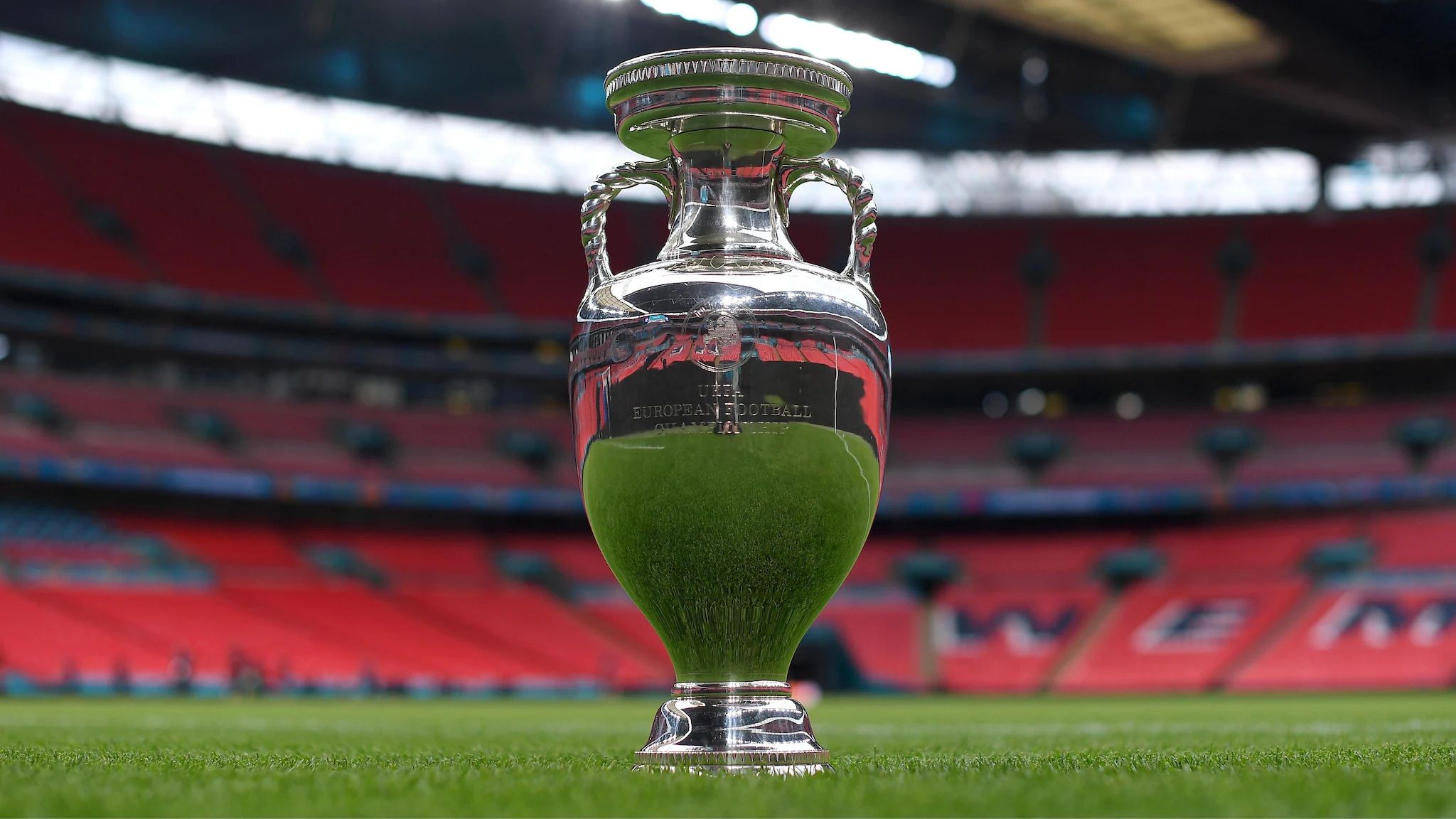 UEFA Euro 2028 Trofeo Inglaterra Wembley