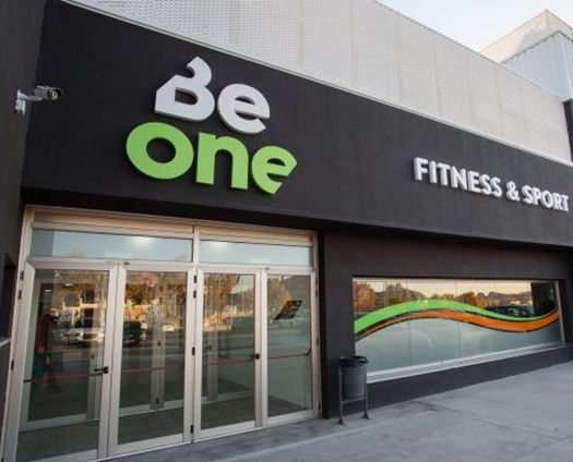 beone fachada gimnasio boadilla 14 525x424