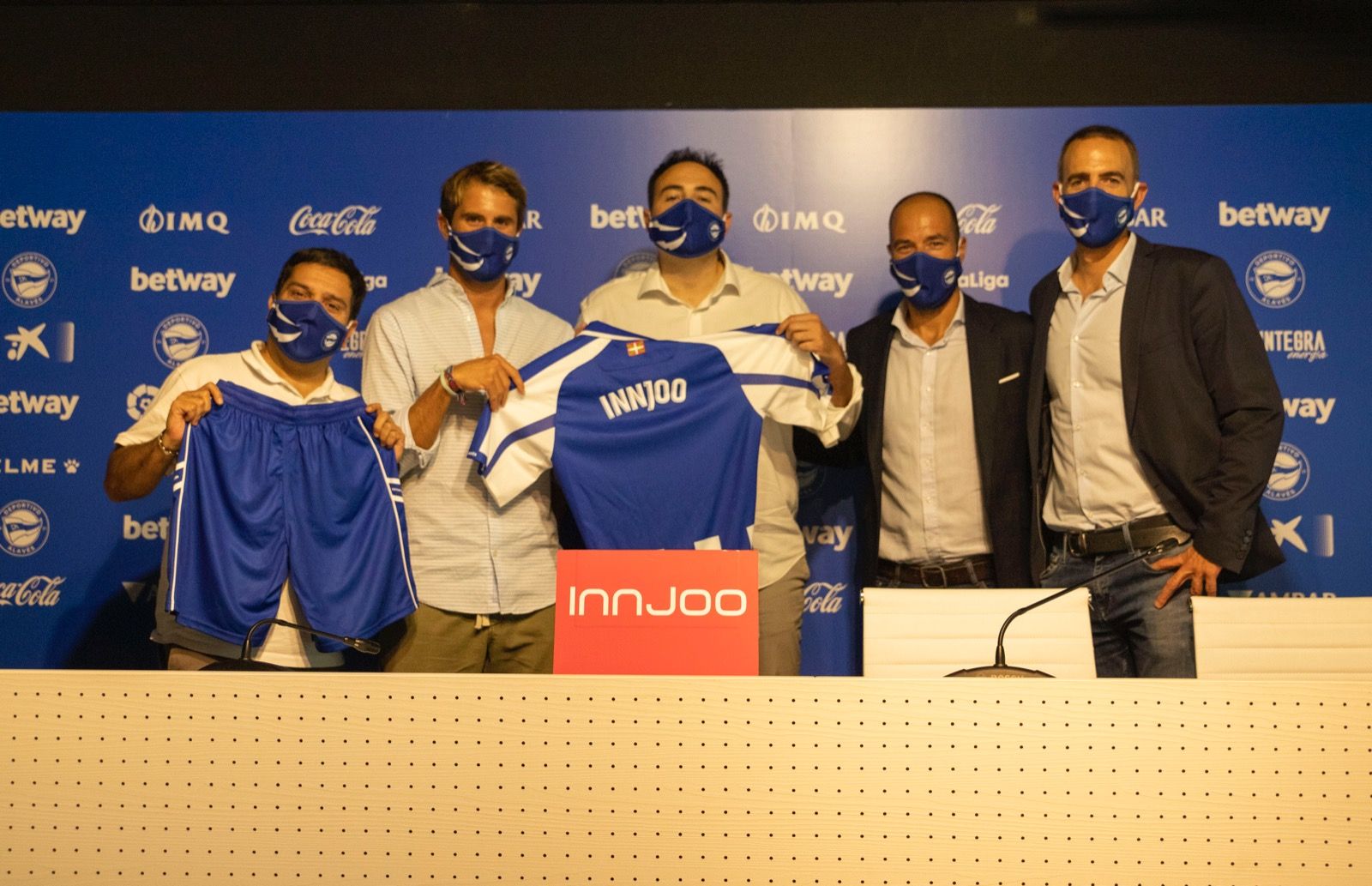 alaves innjoo patrocinio