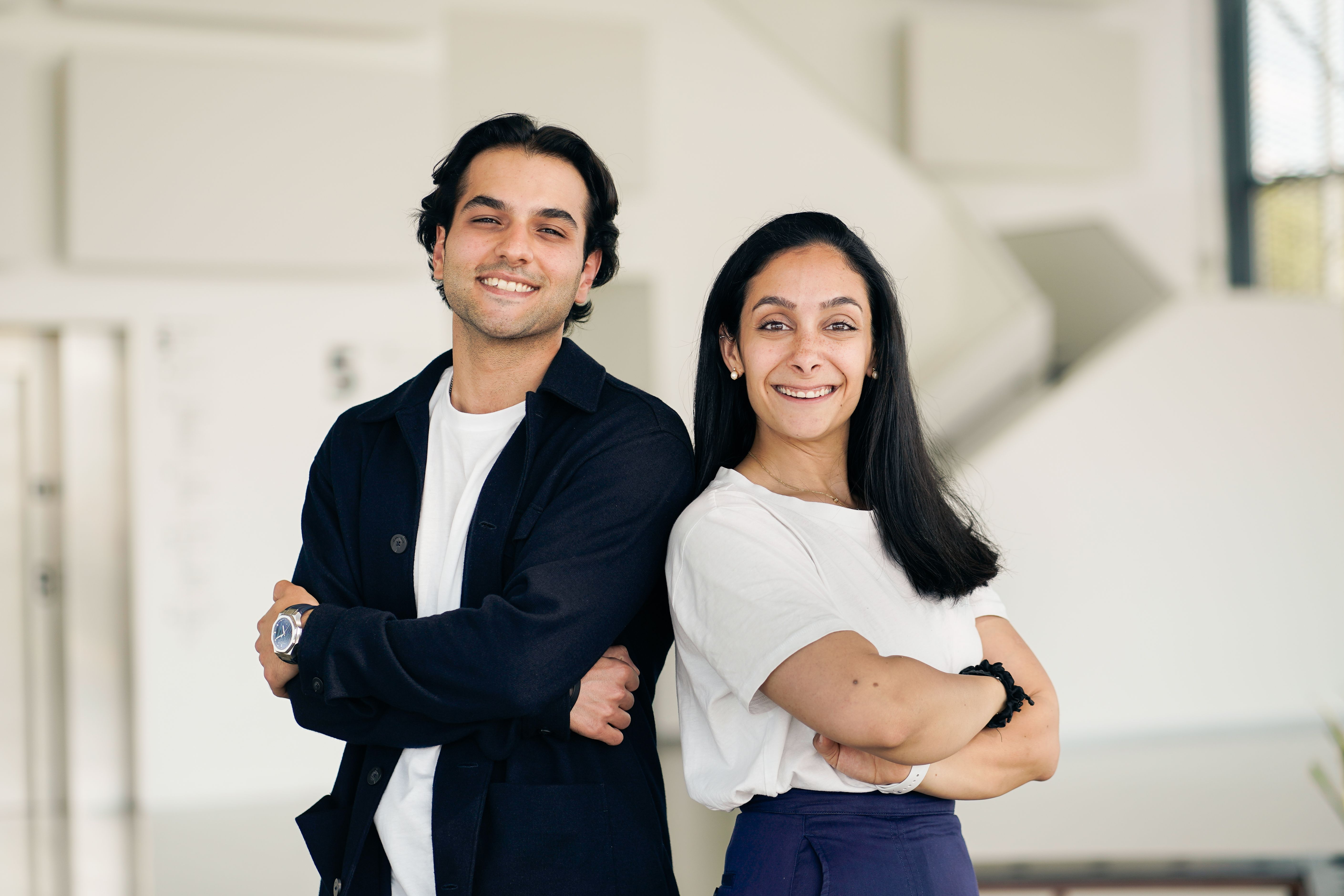 Trainout - Siavash Moghadam y Kiana Keshavarz