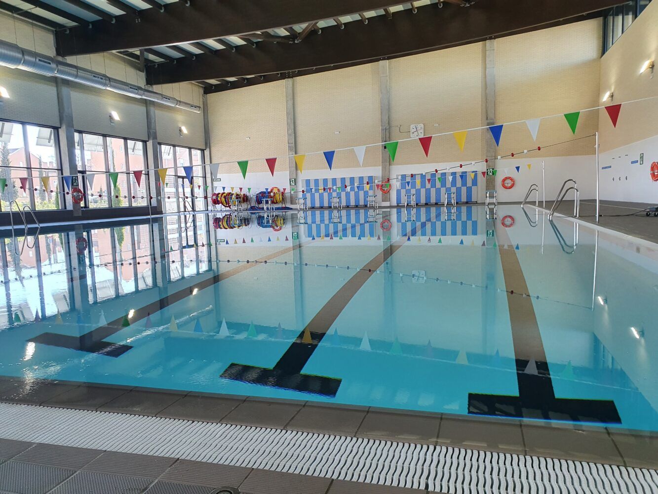 Piscina Centro Deportivo Municipal Juan de Dios Román Madrid