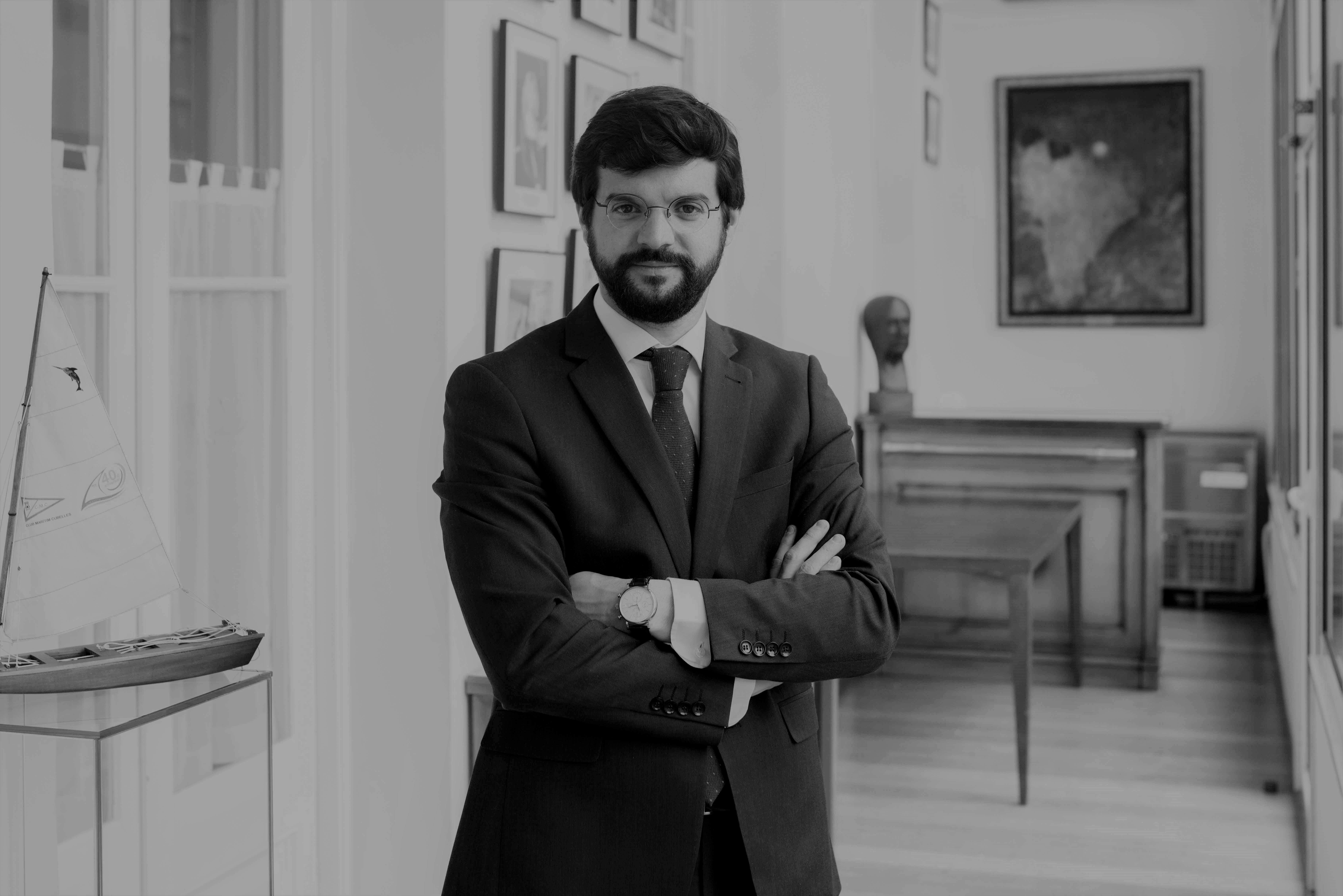 Gerard Esteva institucional
