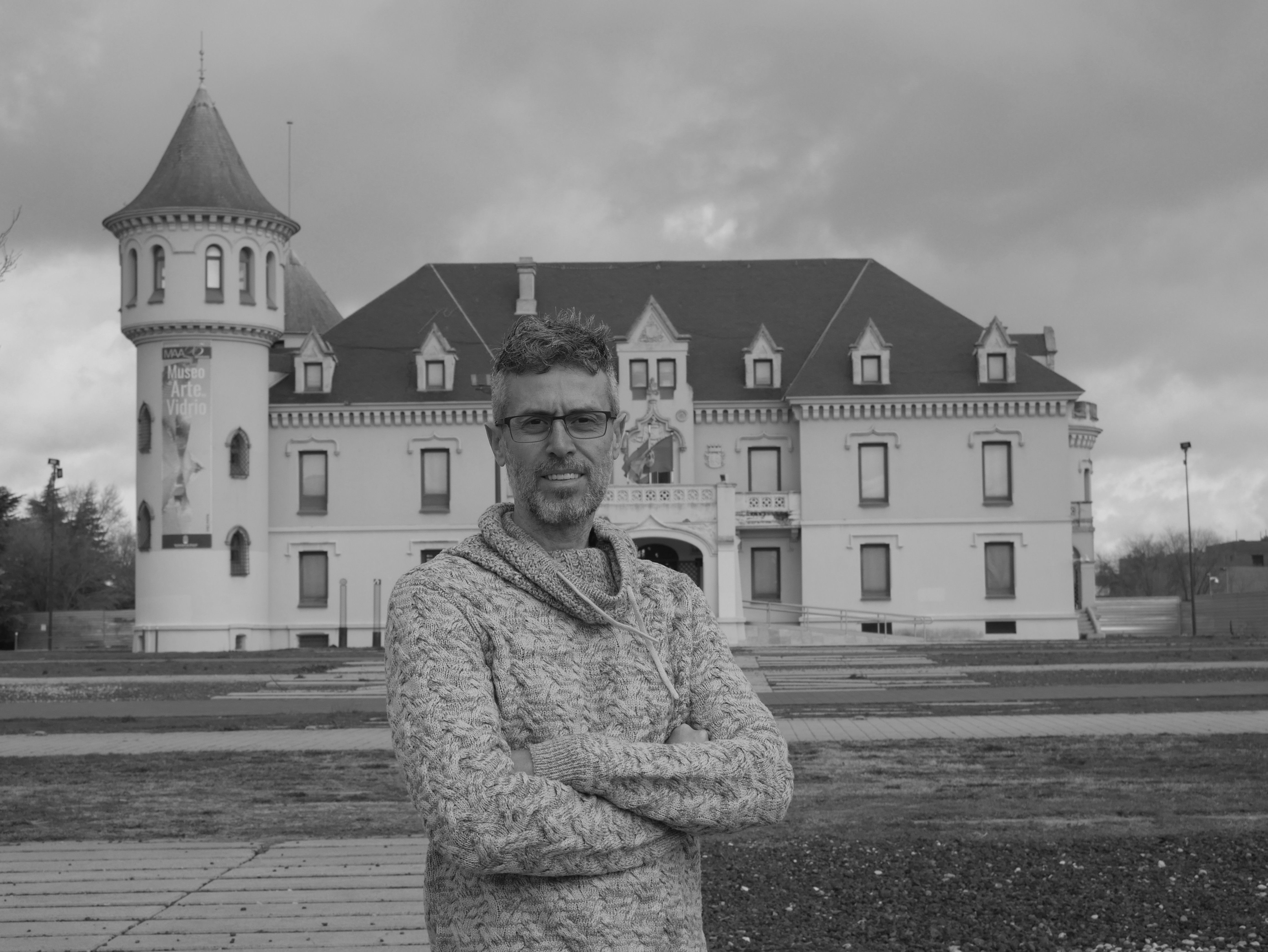 Carlos Leal Inacua   bn