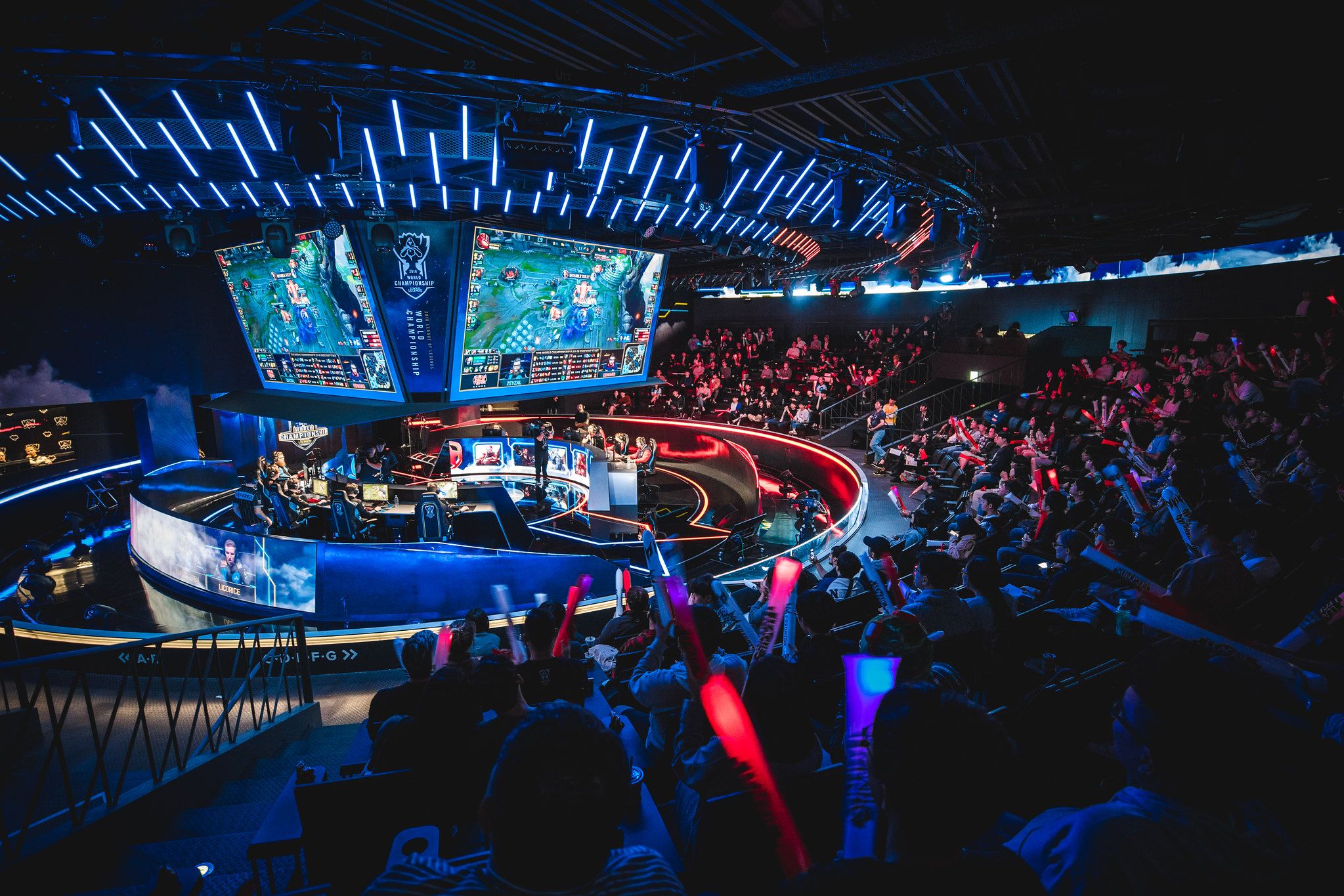 fc barcelona lpl china esports