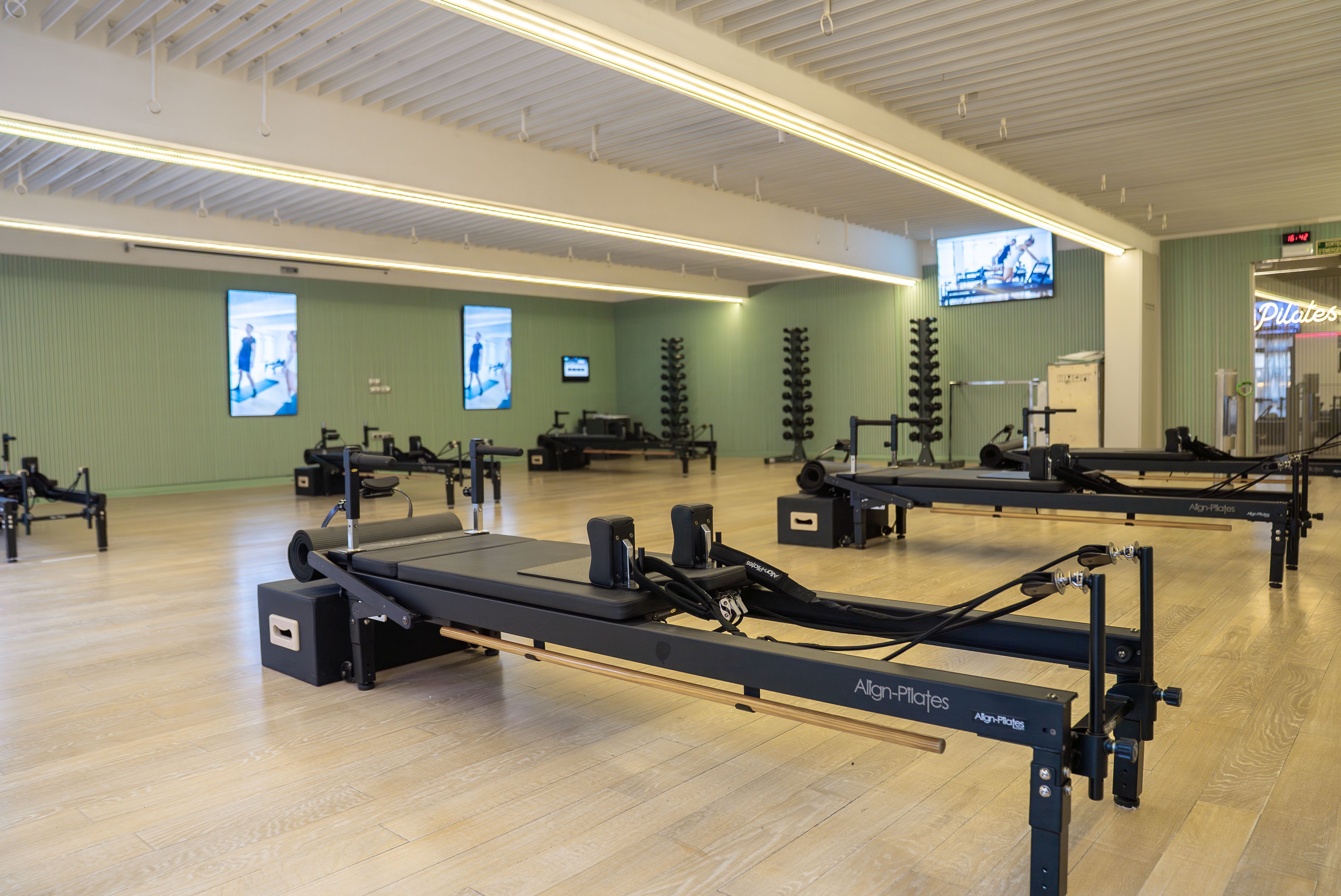 DiR Tuset Boutiques pilates