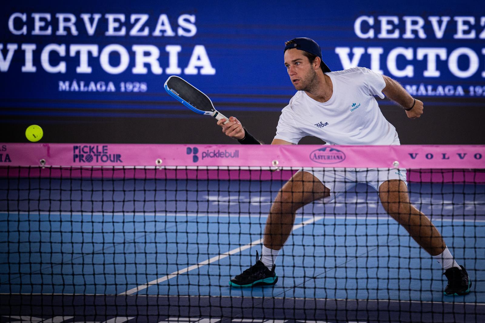 Cervezas Victoria x Pickle Pro Tour