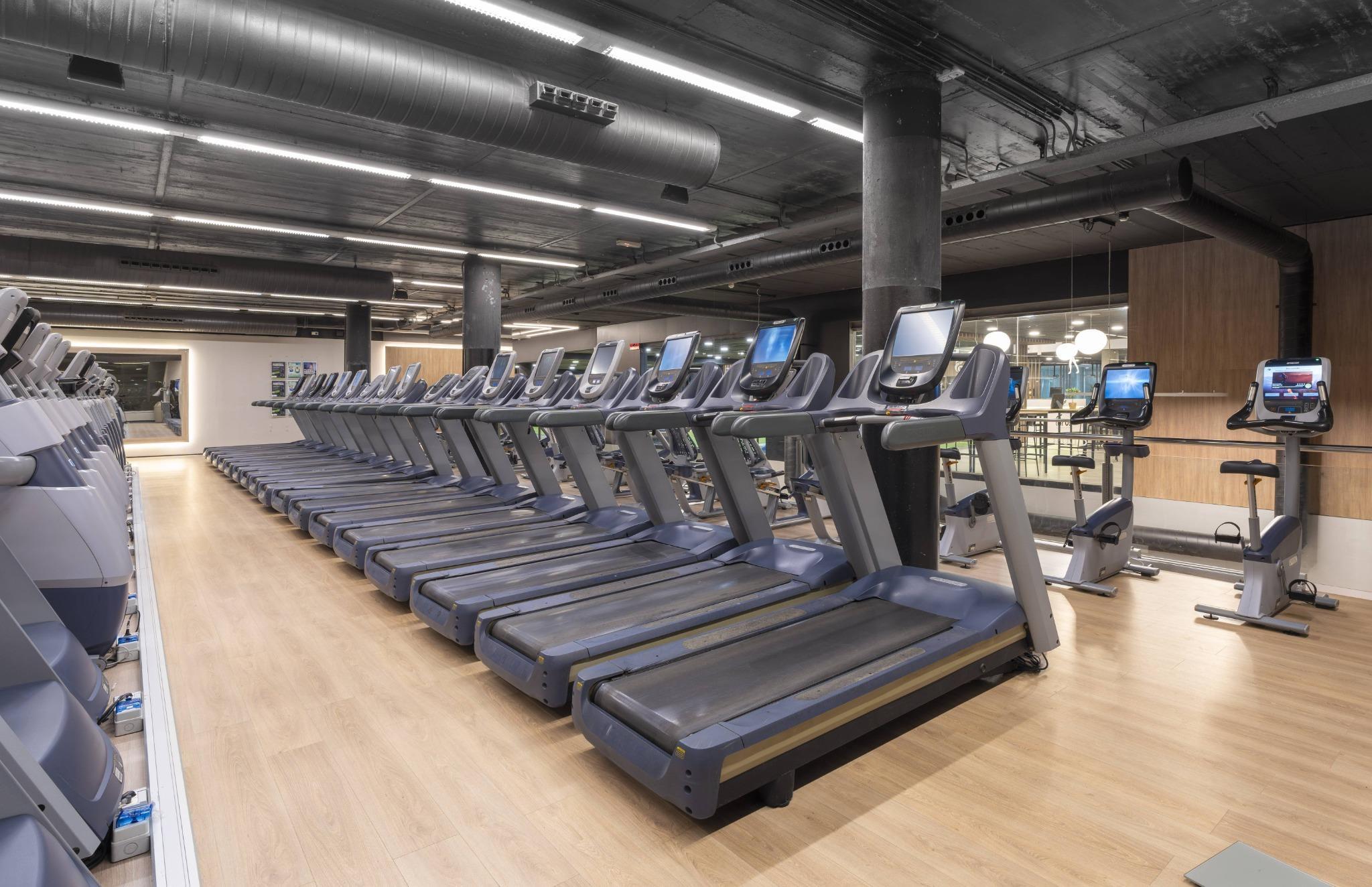 Forus gimnasio Les Corts Barcelona