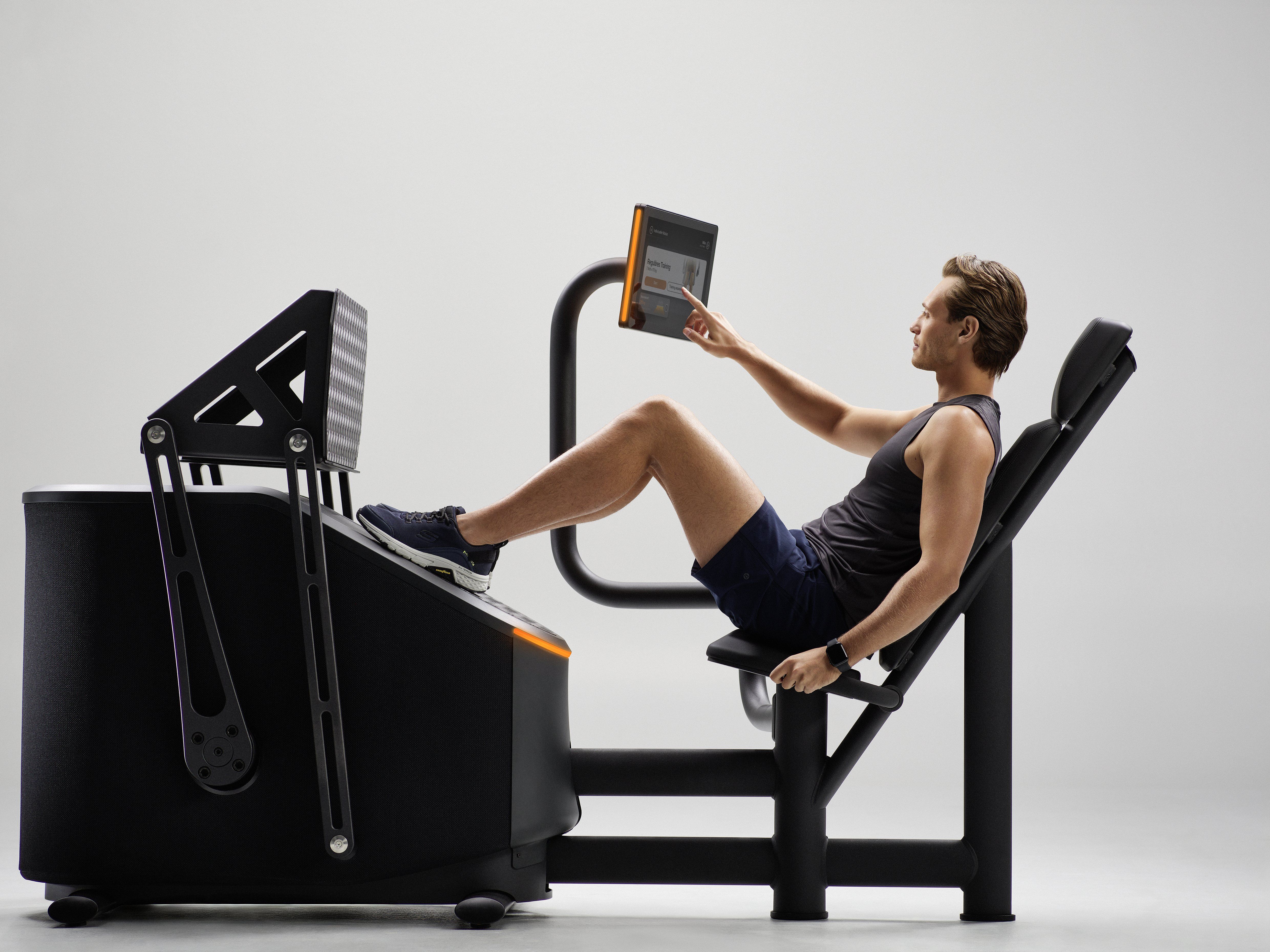 EGYM PRO SMART STRENGTH 2026