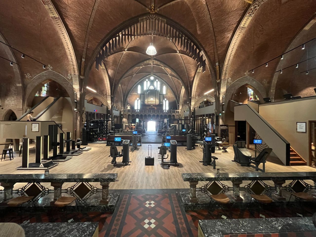 El gimnasio Real Church of Biceps se encuentra dentro de una iglesia en Utrecht