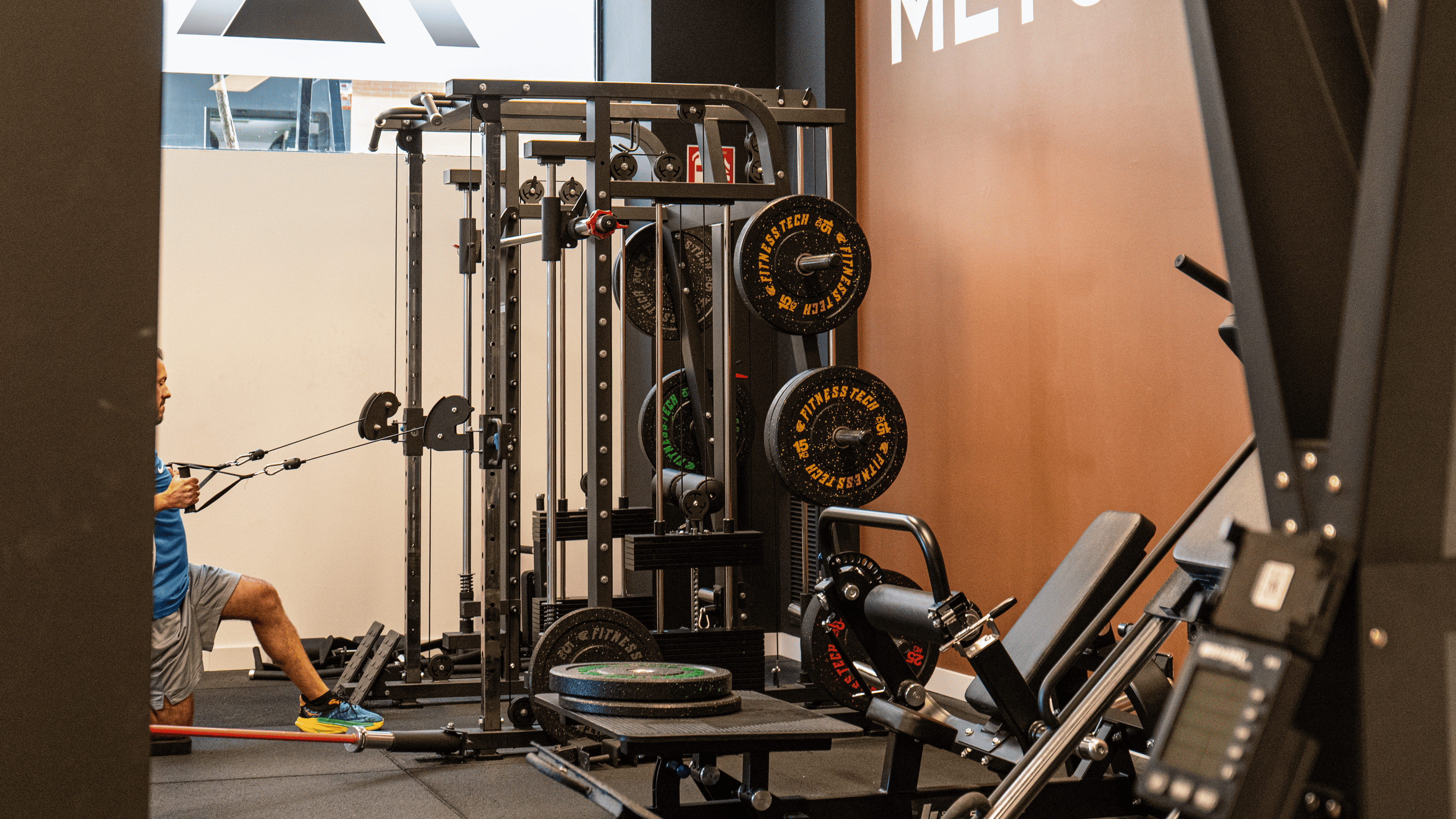 Equipamiento gimnasio Fitness Tech