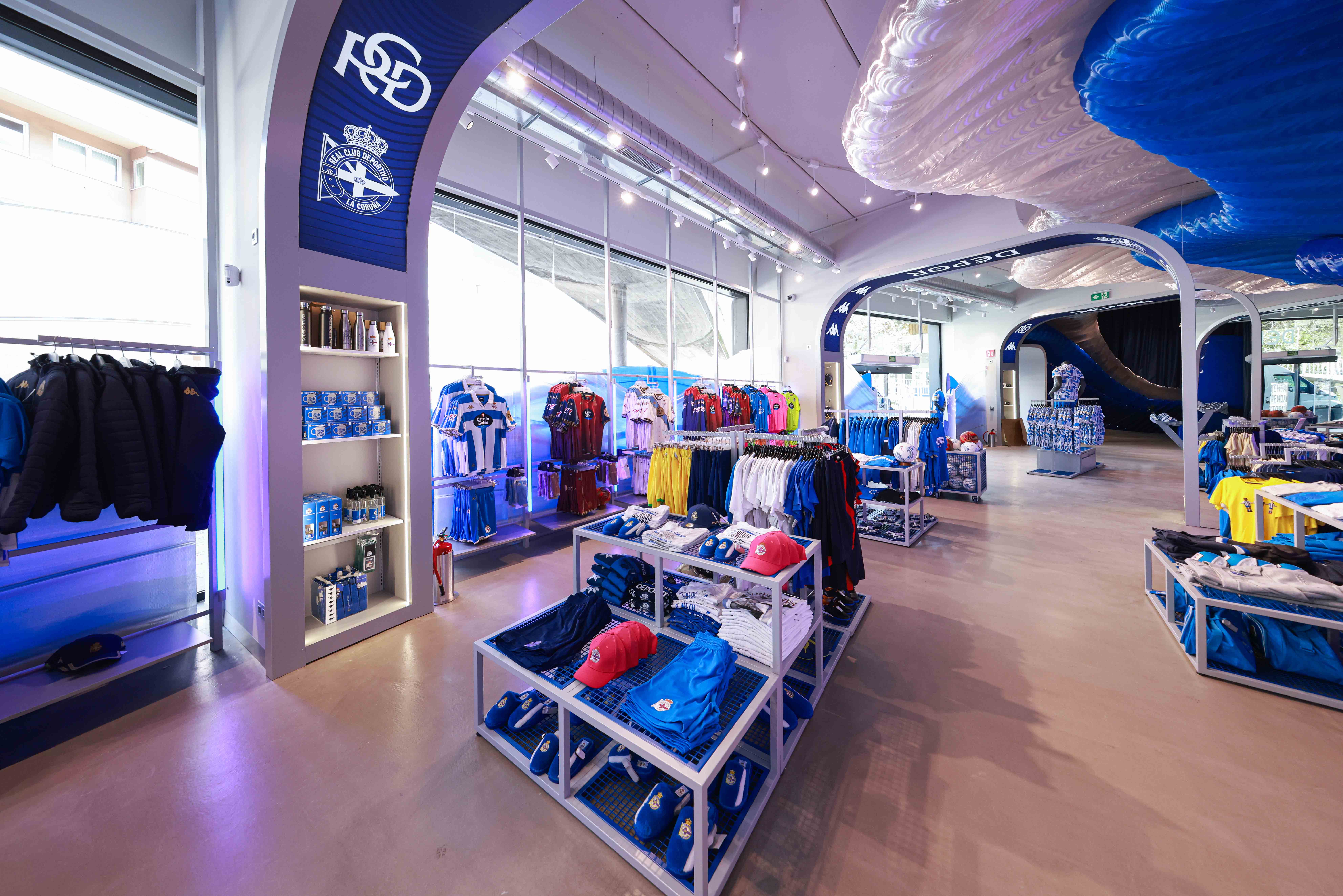 Depor Tienda Riazor merchandising 2026