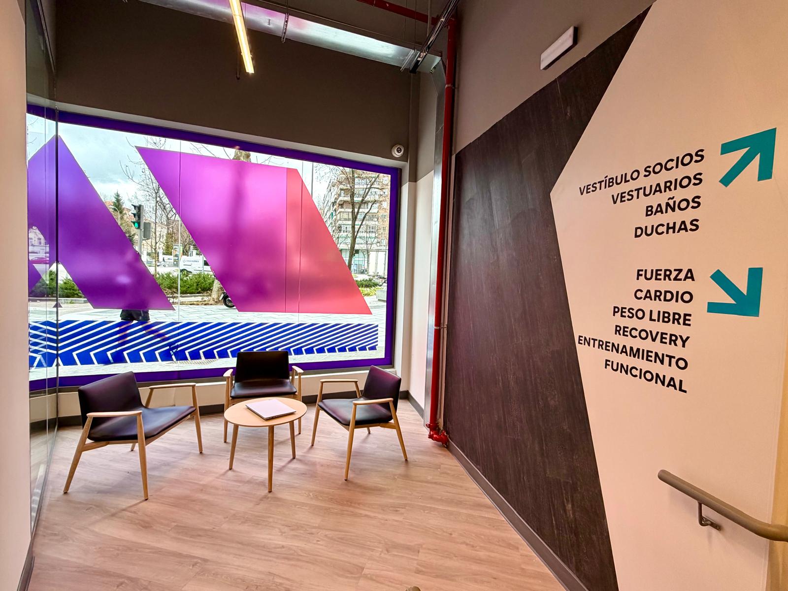 La zona de recepción del gimnasio de Anytime Fitness Imperial