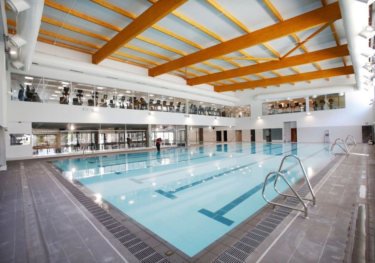 Máis que Auga piscina gimnasio Navia