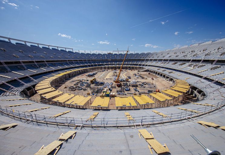 El Valencia CF estrenará el Nou Mestalla en 2027 para triplicar su negocio ligado al estadio. El Valencia CF estrenará el Nou Mestalla en 2027 para triplicar su negocio ligado al estadio.