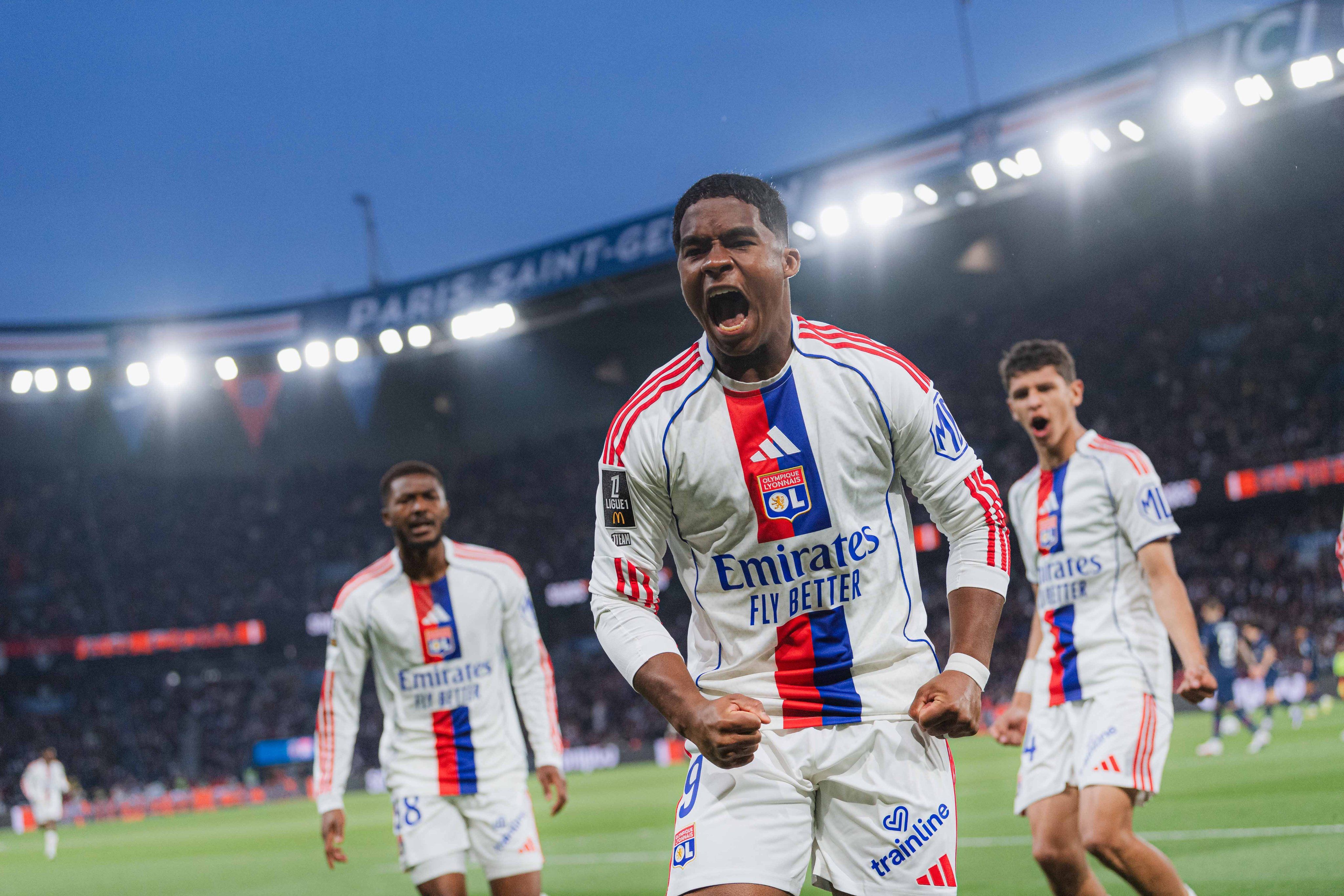 Olympique de Lyon Emirates Adidas Trainline Patrocinadores Ligue 1 Endrick 2026