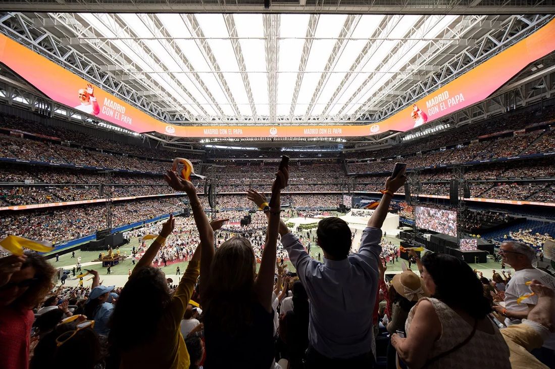 Real Madrid Papa Anillo Estadio Bernabeu 2026