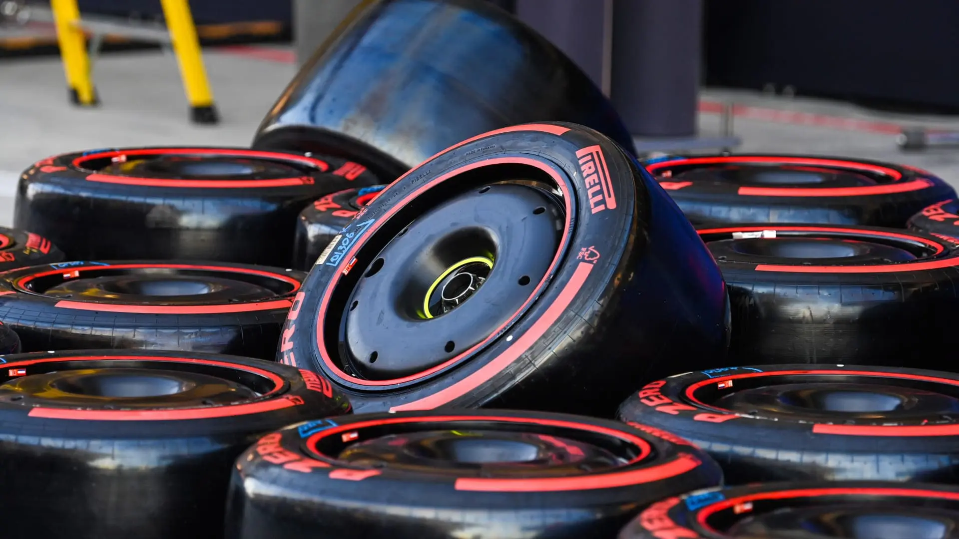 pirelli motorsport coche Formula1