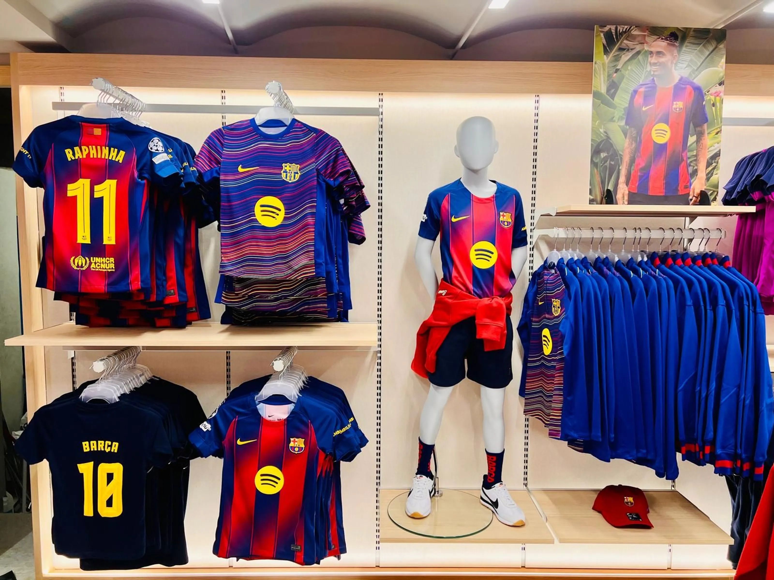 FC Barcelona Barça Store Tienda BLM Girona 2026