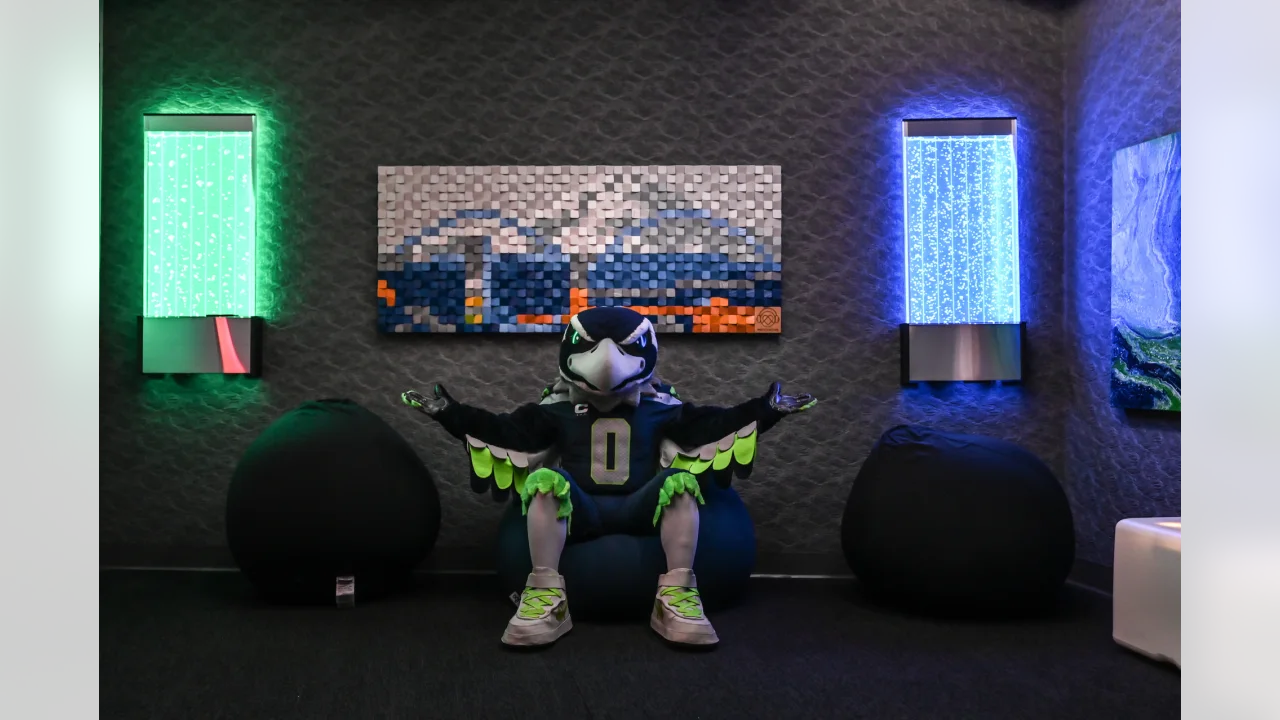 La Ben's Sensory Room en el Lumen Field de Seattle está diseñada para ser un lugar tranquilo para aquellos que sufren de estrés postraumático, sensibilidad sensorial o autismo.