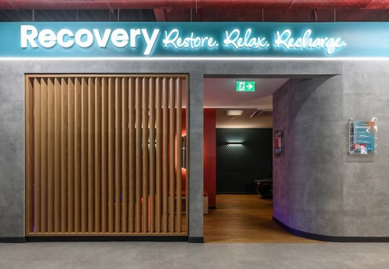 PureGym recovery area