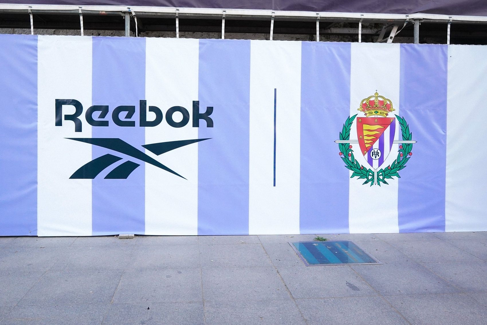 Real Valladolid Reebok Retail Camisetas Patrocinador LaLiga 2026