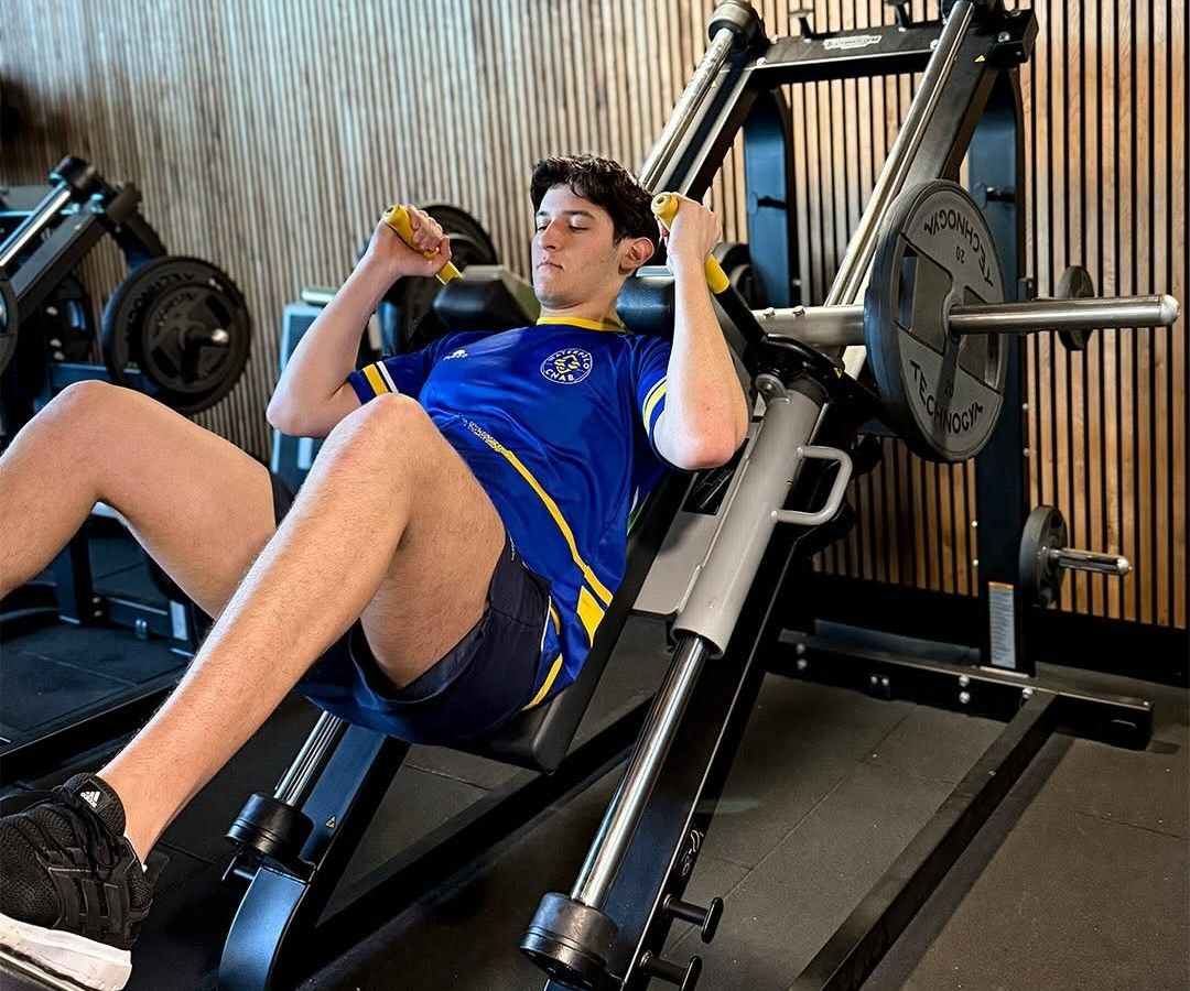 Los deportistas del CNAB entrenan en un gimnasio equipado por Technogym