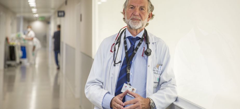 Dr. Ángel Charte Director Médico MotoGP Dr. Ángel Charte Director Médico MotoGP