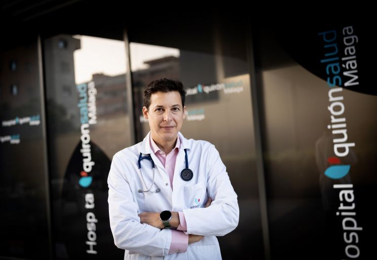Dr. Enrique Puche, Dr. Enrique Puche,